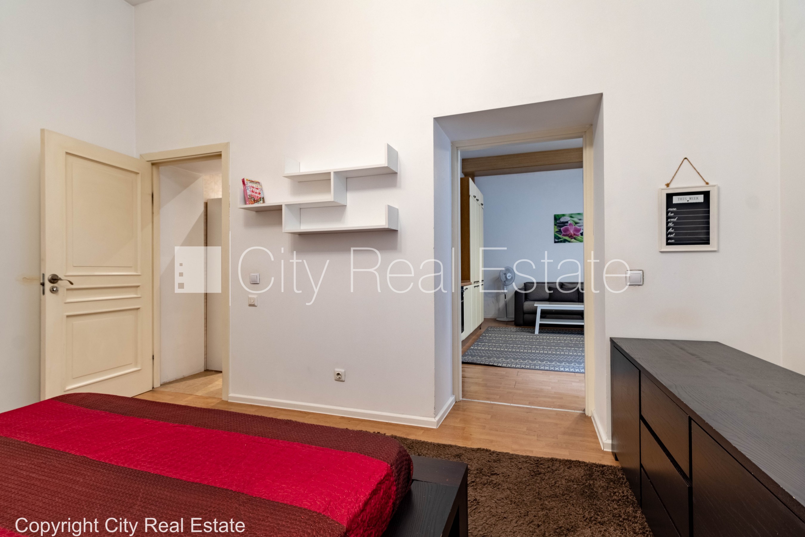Sludinājumi. Projekts - Pulkveža Nams, fasādes māja, renovēta māja, fasāde ar dekoratīvo apmetumu, viena Cena: 145000 EUR Foto #22