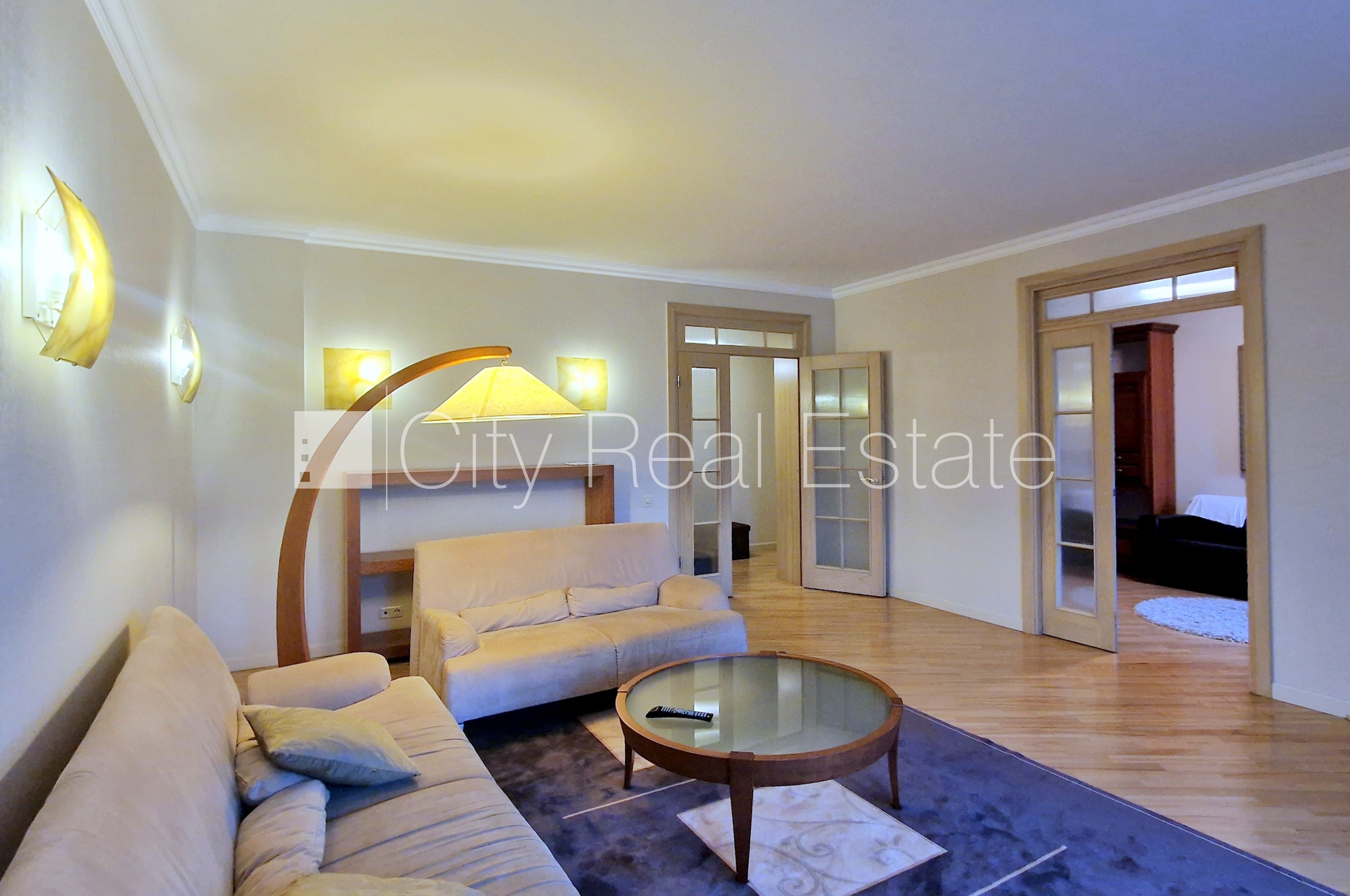 Sludinājumi. Zeme īpašumā, fasādes māja, restaurēta māja, ķieģeļu mūra sienas, ieeja no ielas, ir lifts, kāpņu Cena: 350000 EUR Foto #10