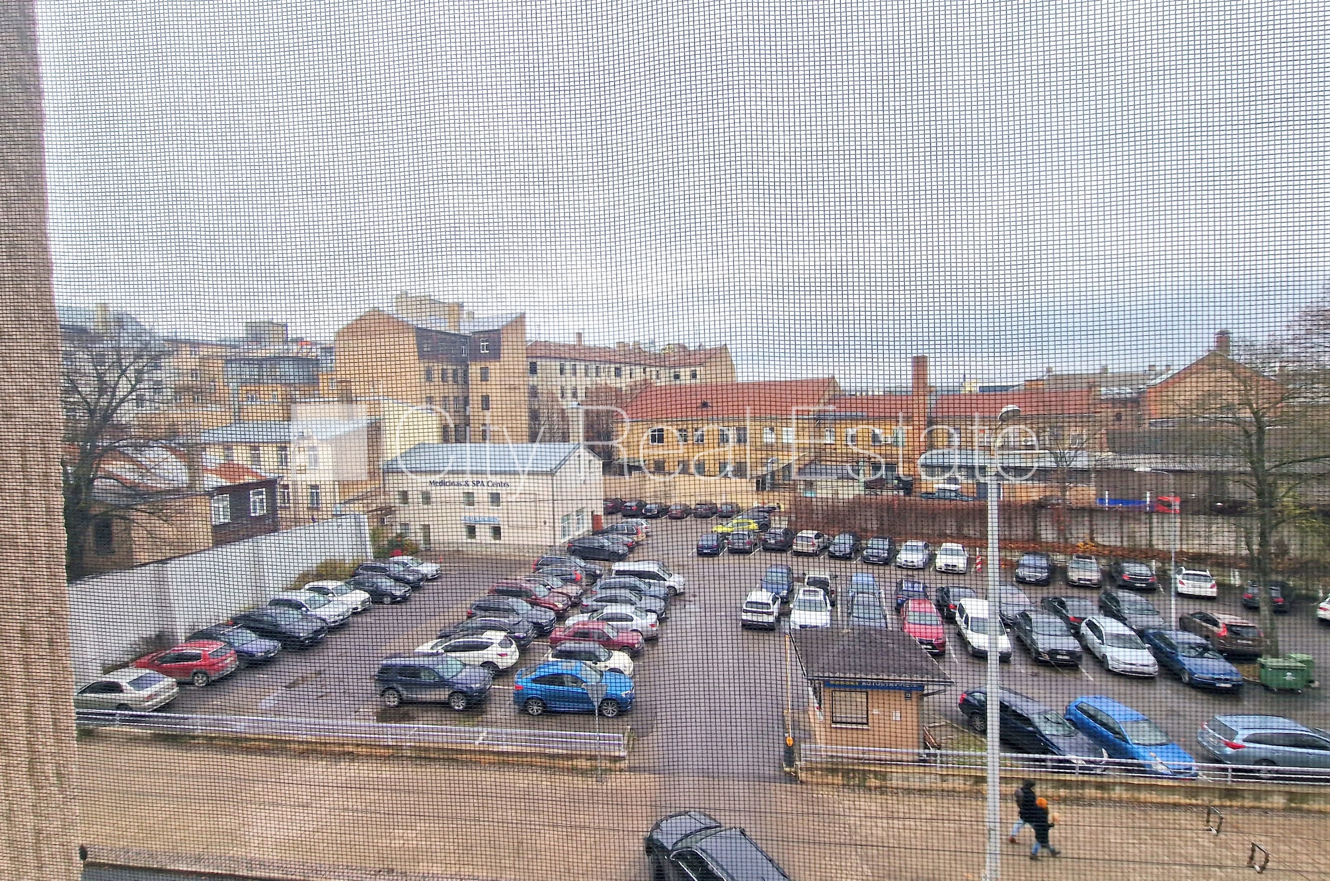 Sludinājumi. Zeme īpašumā, fasādes māja, restaurēta māja, ķieģeļu mūra sienas, ieeja no ielas, ir lifts, kāpņu Cena: 350000 EUR Foto #23