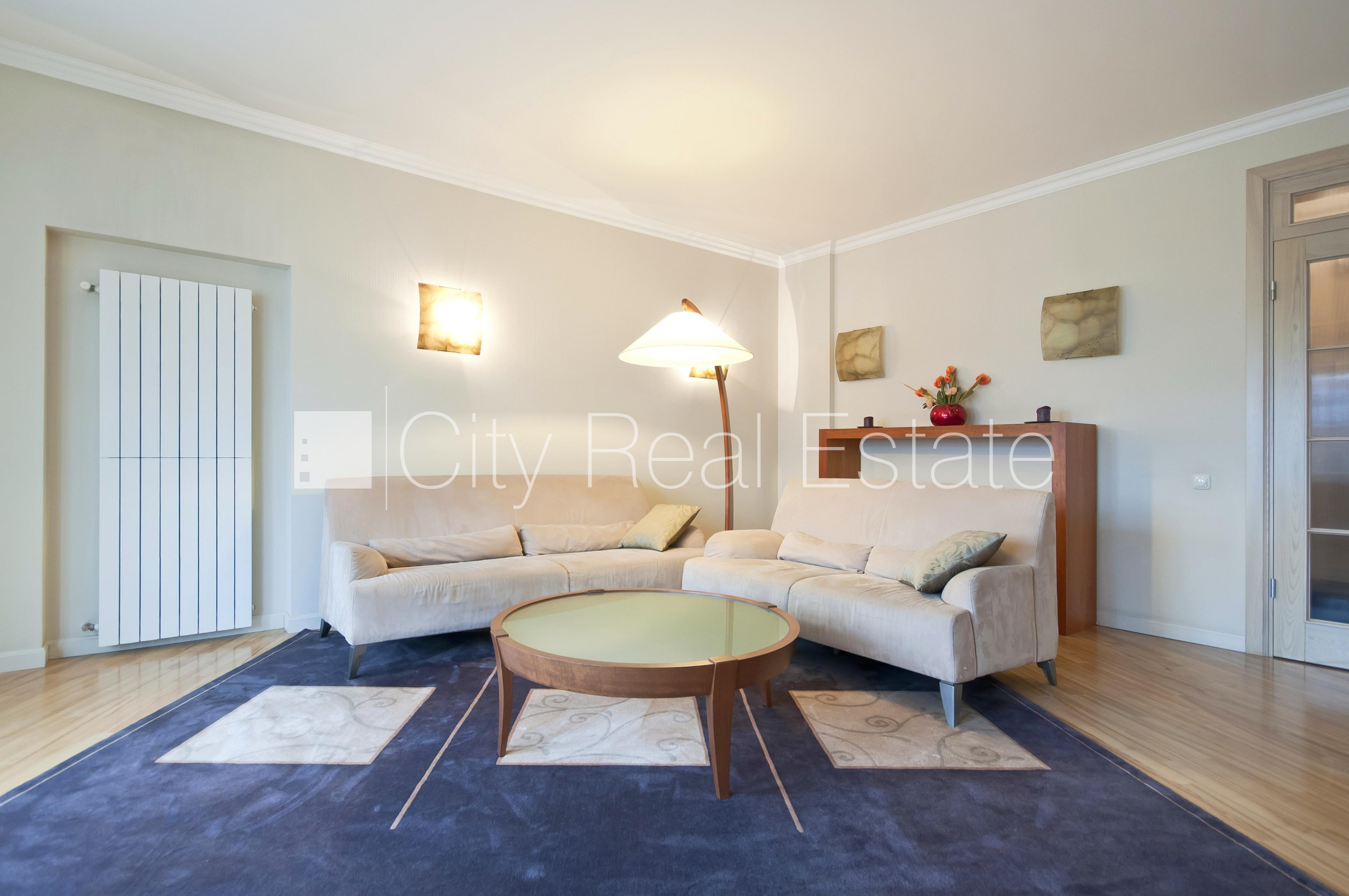 Sludinājumi. Zeme īpašumā, fasādes māja, restaurēta māja, ķieģeļu mūra sienas, ieeja no ielas, ir lifts, kāpņu Cena: 350000 EUR Foto #8