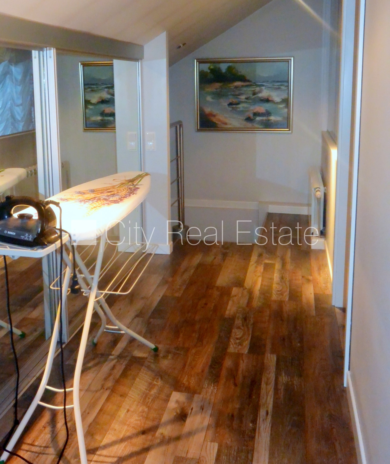 Sludinājumi. Zeme īpašumā, pagalma māja, ķieģeļu mūra sienas, labiekārtota apzaļumota teritorija, bruģēts Cena: 279990 EUR Foto #23