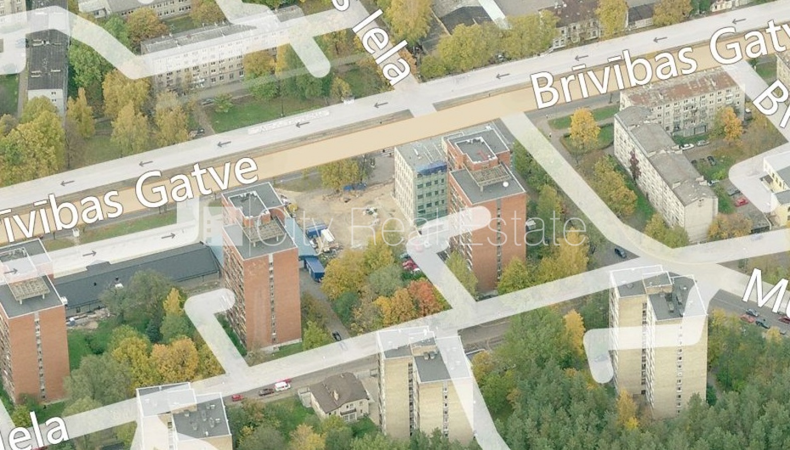 Объявление. Вход с улицы, разрешён эскизный проект, разрешено строить 10-12-этажное здание, разрешено строить Цена: 525000 EUR Foto #8