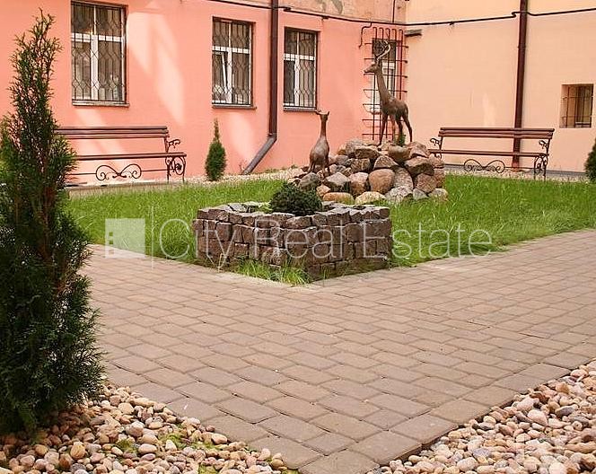 Sludinājumi. Projekts - Aleksandra Čaka 33, pagalma ēka, labiekārtots apzaļumots pagalms, ieeja no pagalma, Cena: 380 EUR/mēn Foto #14