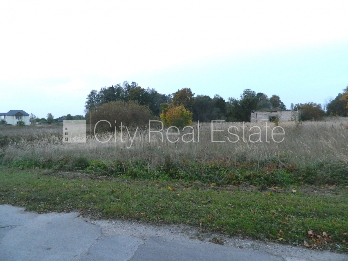 Sludinājumi. Iespējama mazstāvu apbūve, atļauts būvēt vienstāvu ēku, atļauts būvēt divu stāvu ēku, zeme Cena: 25000 EUR Foto #3