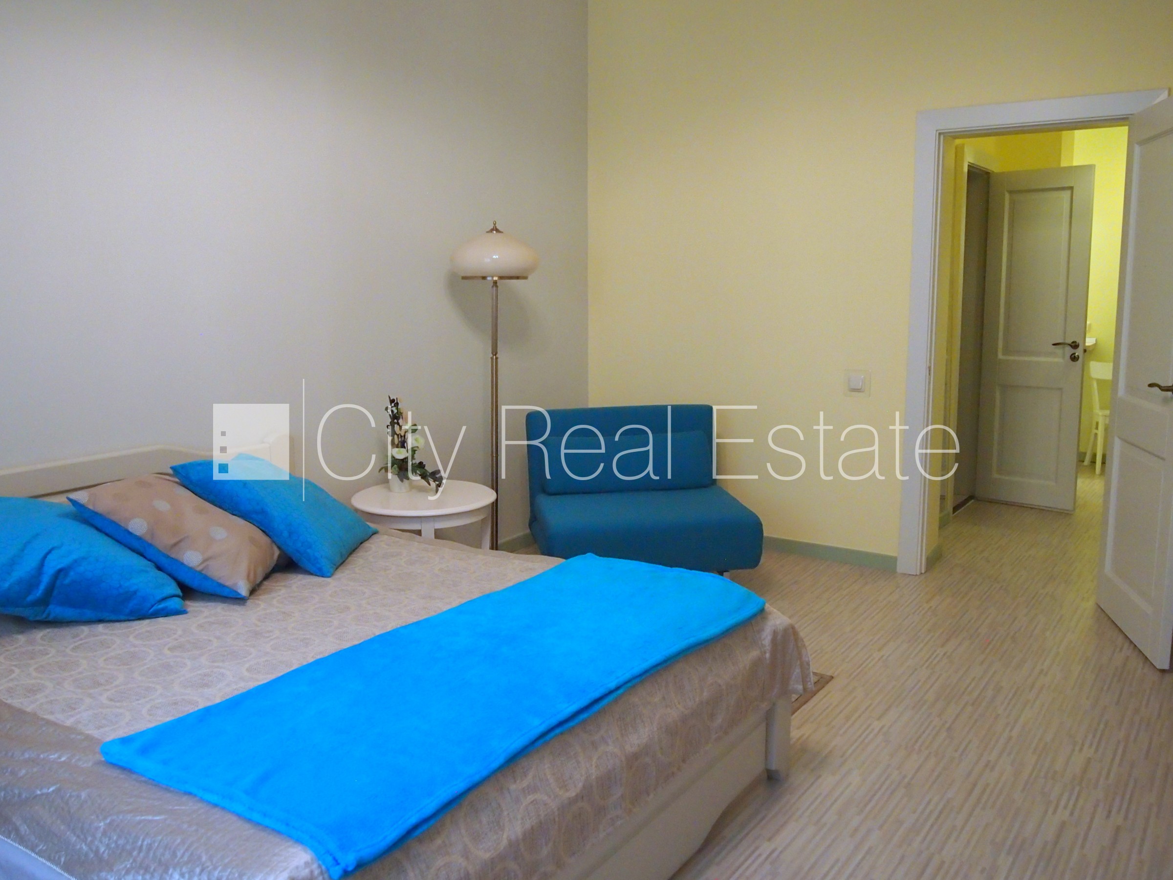 Sludinājumi. Šo dzīvokli izīrē pa diennaktīm (īstermiņa īre), īres cena sludinājumā norādīta par vienu diennakts Cena: 50 EUR/mēn Foto #4