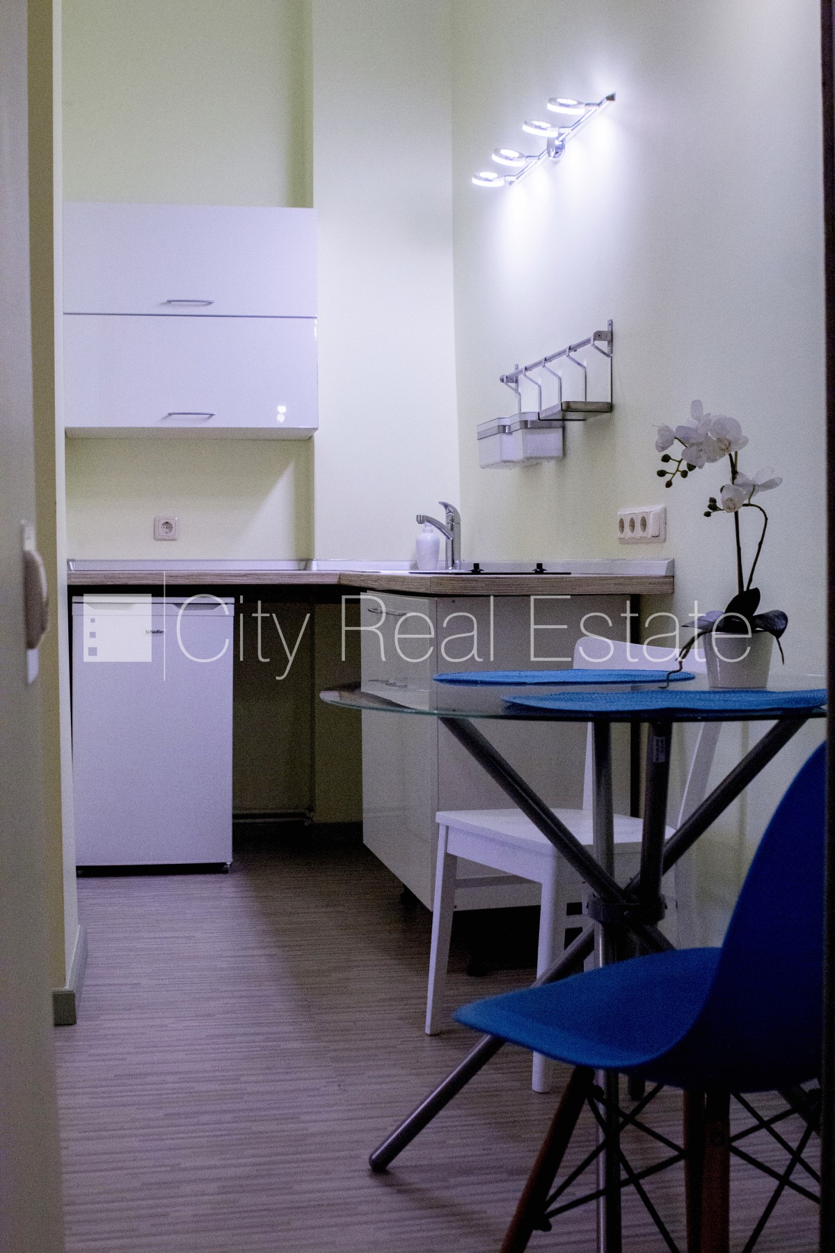 Sludinājumi. Šo dzīvokli izīrē pa diennaktīm (īstermiņa īre), īres cena sludinājumā norādīta par vienu diennakts Cena: 50 EUR/mēn Foto #10