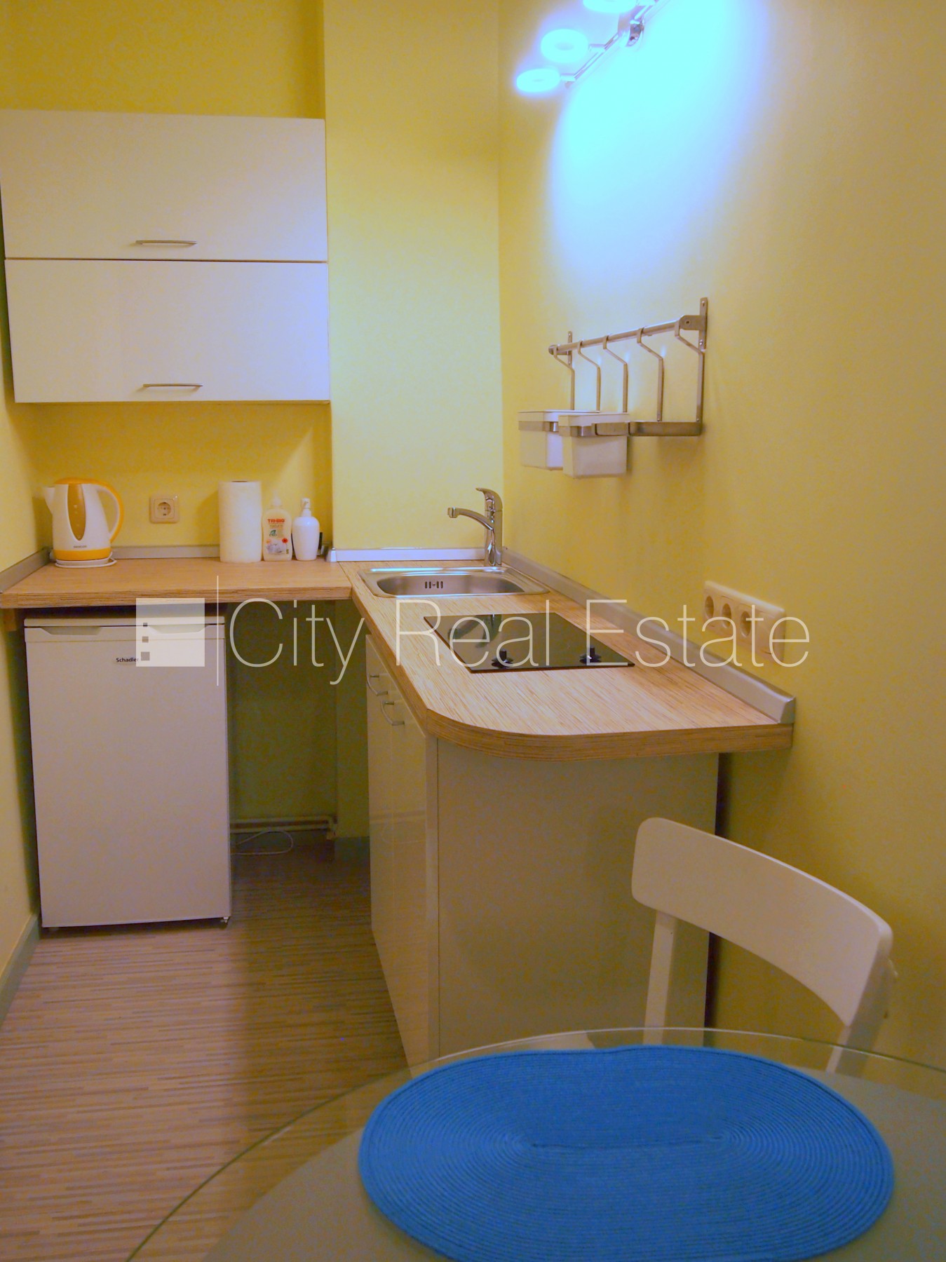 Sludinājumi. Šo dzīvokli izīrē pa diennaktīm (īstermiņa īre), īres cena sludinājumā norādīta par vienu diennakts Cena: 50 EUR/mēn Foto #11