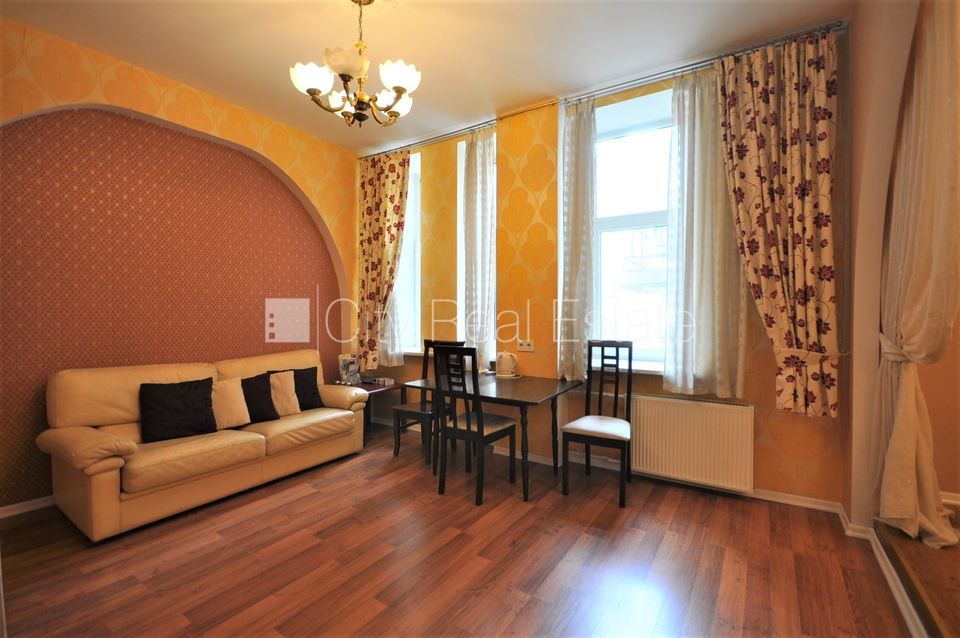 Sludinājumi. Šo dzīvokli izīrē pa diennaktīm (īstermiņa īre), īres cena sludinājumā norādīta par vienu diennakts Cena: 70 EUR/mēn Foto #4