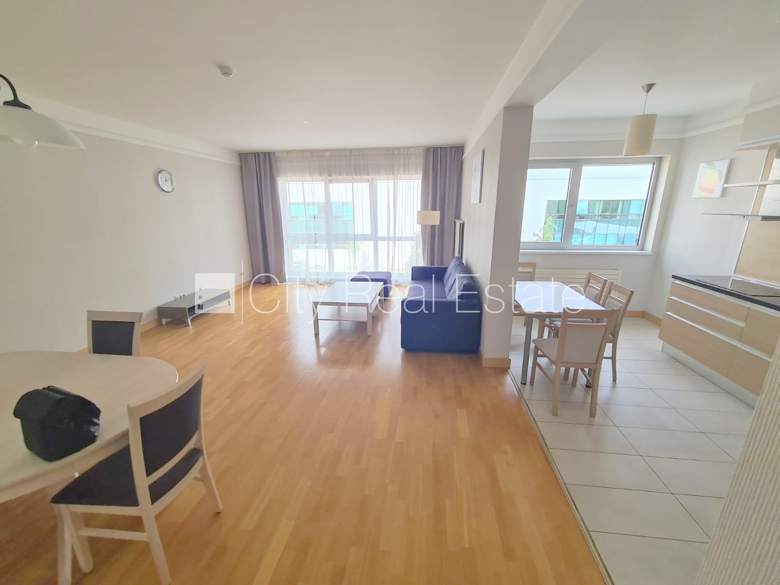 Sludinājumi. Projekts - Panorama Plaza, jaunceltne, fasādes māja, slēgta teritorija, iespēja nomāt pazemes Cena: 850 EUR/mēn Foto #3