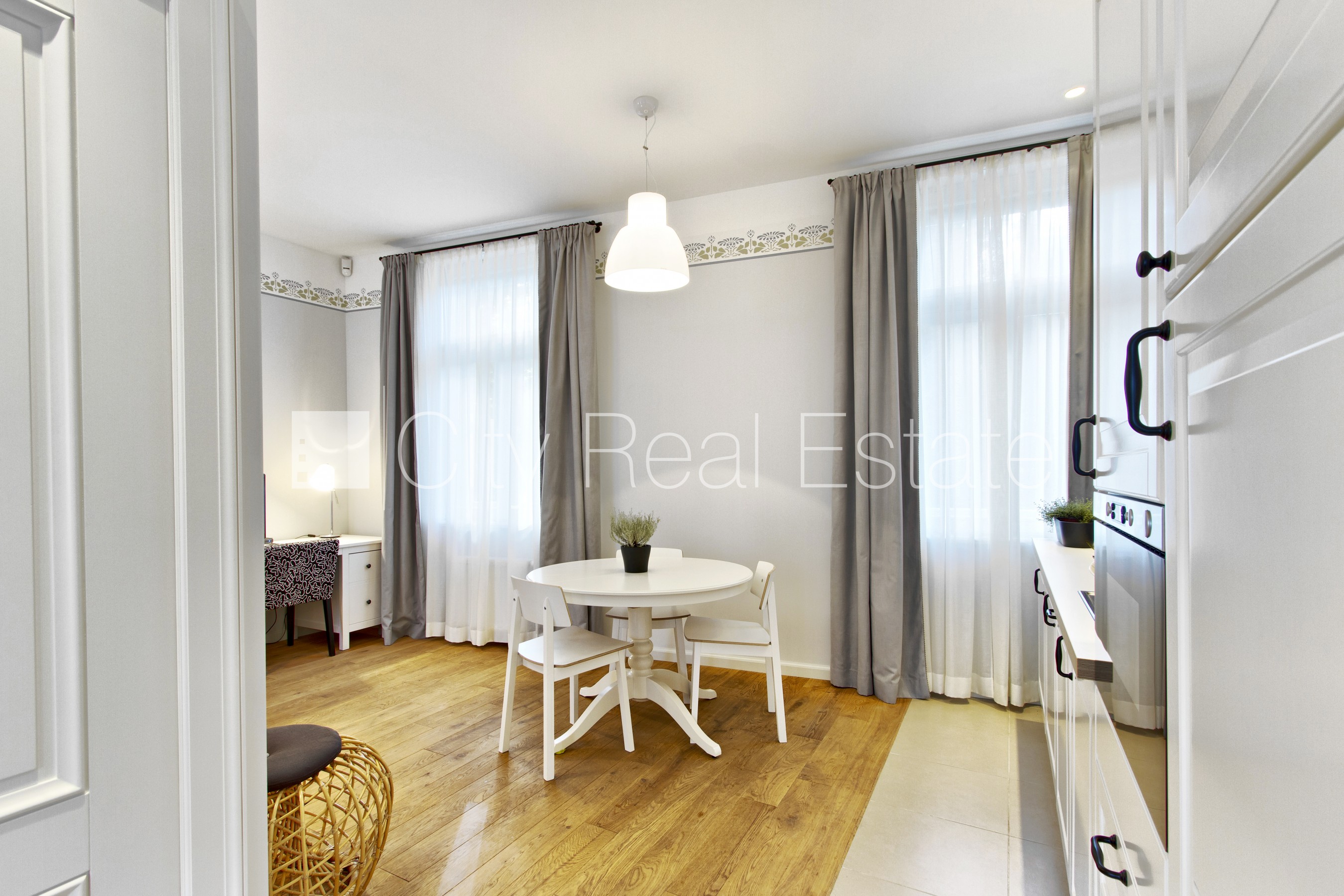 Sludinājumi. Projekts - Semarah Apartamenti, jaunceltne, viena istaba izolēta, studio tipa, virtuve apvienota ar Cena: 700 EUR/mēn Foto #4