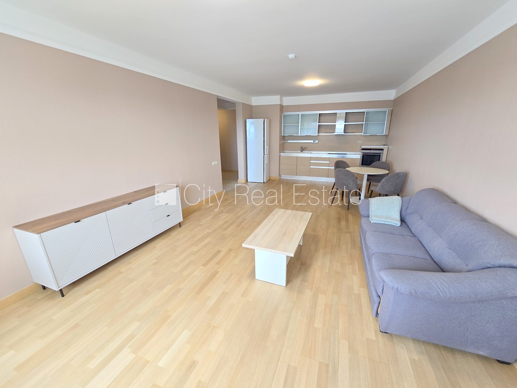 Sludinājumi. Projekts - Panorama Plaza, jaunceltne, slēgts pagalms, iespēja nomāt pazemes autostāvvietu, Cena: 700 EUR/mēn Foto #5