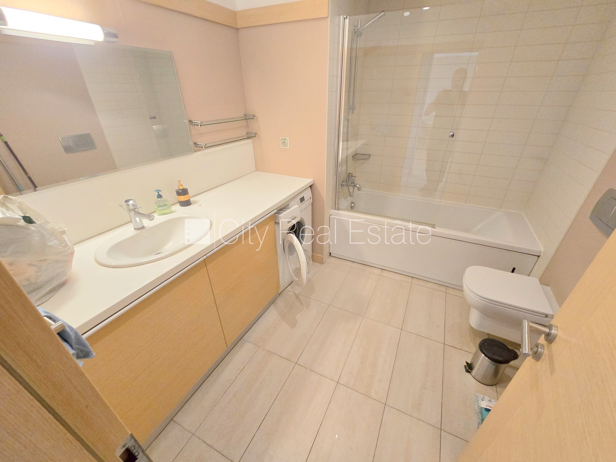 Sludinājumi. Projekts - Panorama Plaza, jaunceltne, slēgts pagalms, iespēja nomāt pazemes autostāvvietu, Cena: 700 EUR/mēn Foto #23