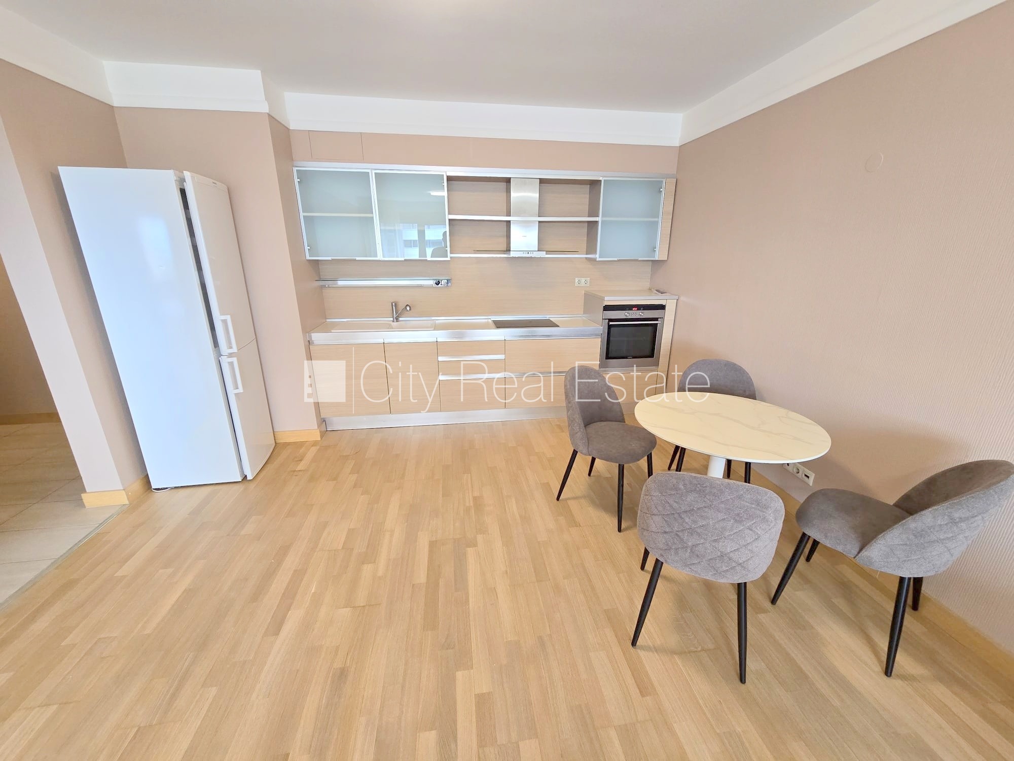 Sludinājumi. Projekts - Panorama Plaza, jaunceltne, slēgts pagalms, iespēja nomāt pazemes autostāvvietu, Cena: 700 EUR/mēn Foto #10