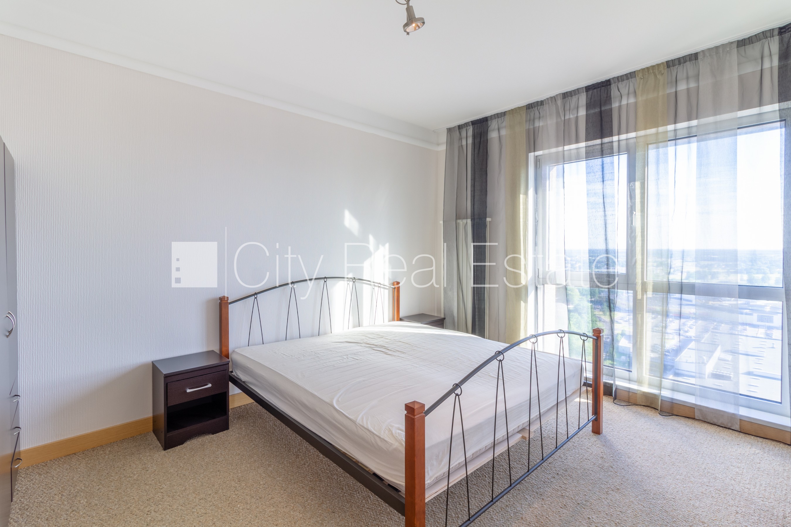 Sludinājumi. Projekts - Panorama Plaza, jaunceltne, labiekārtota apzaļumota teritorija, maksas stāvvieta, Cena: 950 EUR/mēn Foto #7