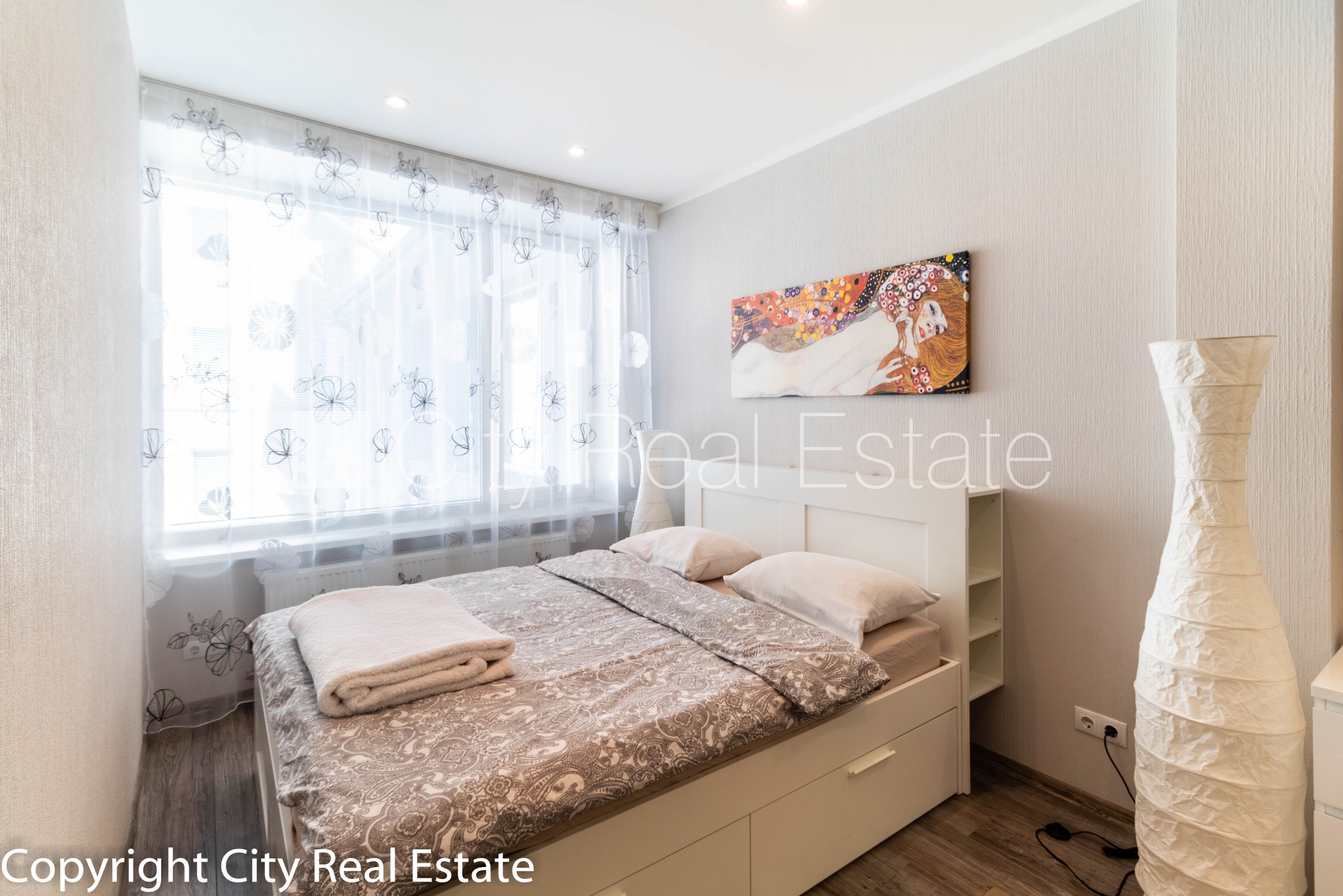 Sludinājumi. Pagalma māja, renovēta māja, labiekārtots apzaļumots pagalms, slēgts pagalms, kāpņu telpa pēc Cena: 550 EUR/mēn Foto #8