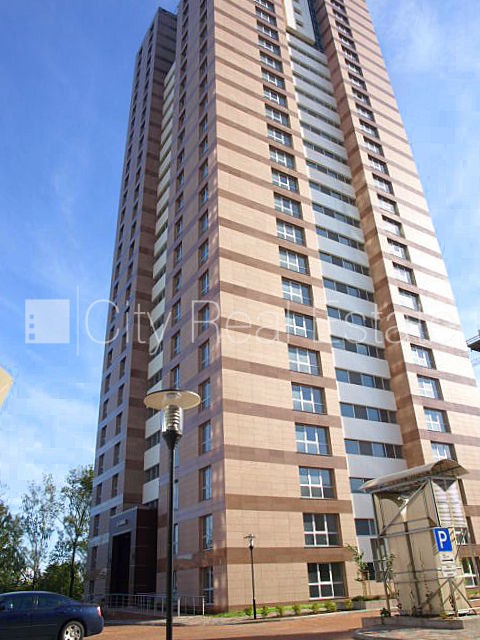 Sludinājumi. Projekts - Panorama Plaza, jaunceltne, labiekārtota apzaļumota teritorija, iespēja nomāt pazemes Cena: 650 EUR/mēn Foto #12