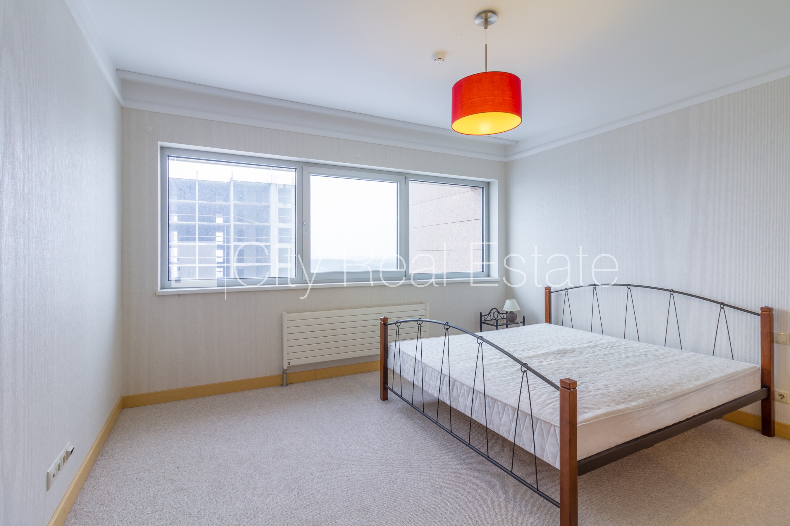 Sludinājumi. Projekts - Panorama Plaza, jaunceltne, labiekārtota apzaļumota teritorija, iespēja nomāt pazemes Cena: 650 EUR/mēn Foto #5