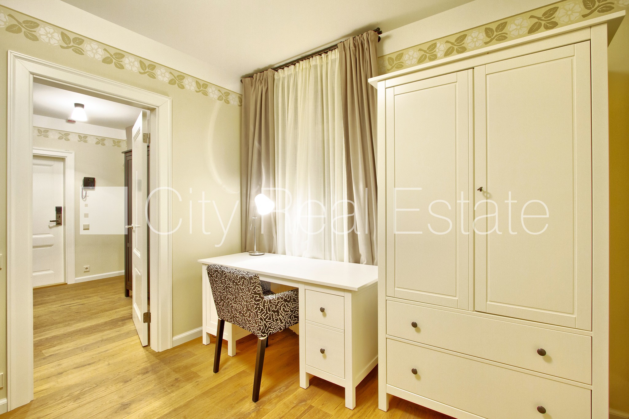 Sludinājumi. Projekts - Semarah Apartamenti, renovēta māja, labiekārtots apzaļumots pagalms, istabas izolētas, Cena: 900 EUR/mēn Foto #5