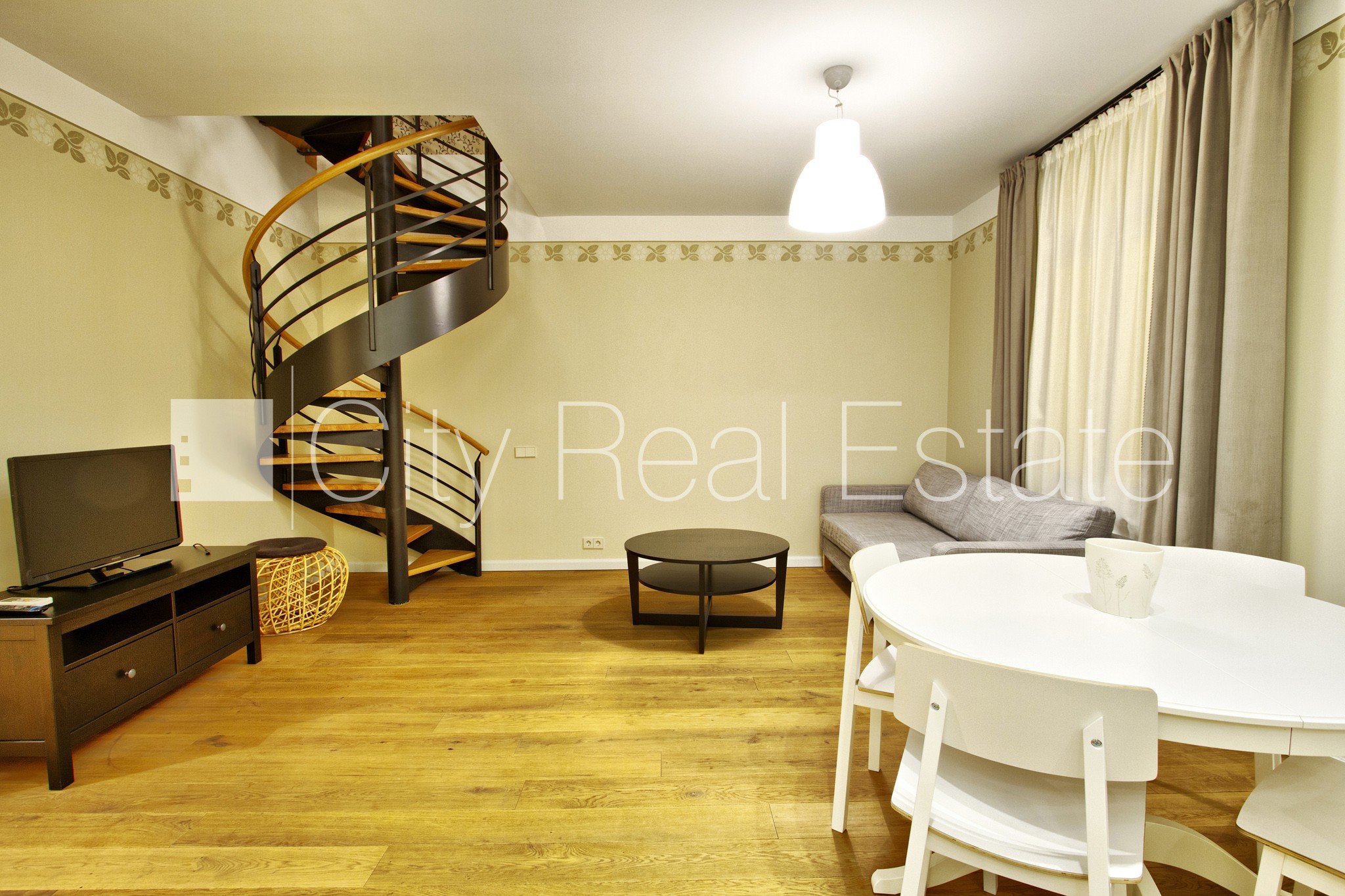 Sludinājumi. Projekts - Semarah Apartamenti, renovēta māja, labiekārtots apzaļumots pagalms, istabas izolētas, Cena: 900 EUR/mēn Foto #6