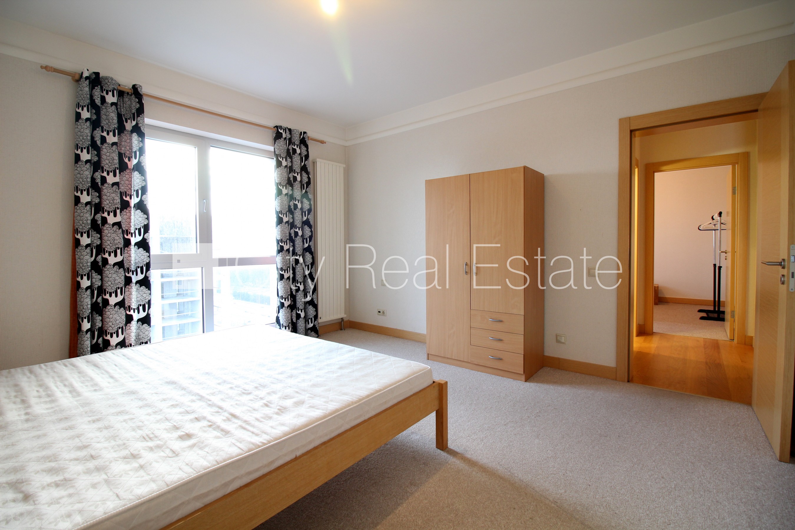 Sludinājumi. Projekts - Panorama Plaza, jaunceltne, slēgta teritorija, pazemes autostāvvieta, ir lifts, logi Cena: 850 EUR/mēn Foto #7