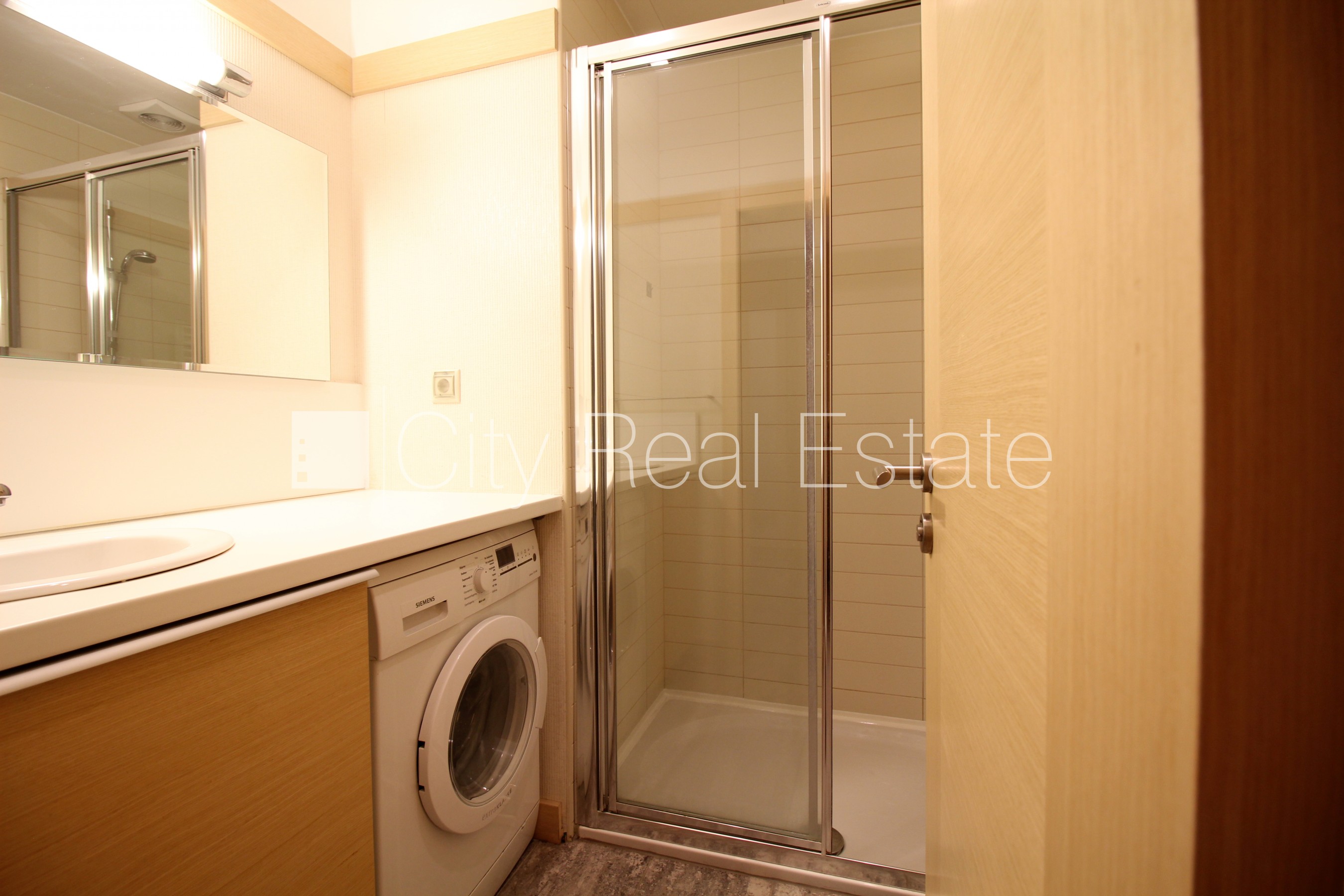 Sludinājumi. Projekts - Panorama Plaza, jaunceltne, slēgta teritorija, pazemes autostāvvieta, ir lifts, logi Cena: 850 EUR/mēn Foto #10