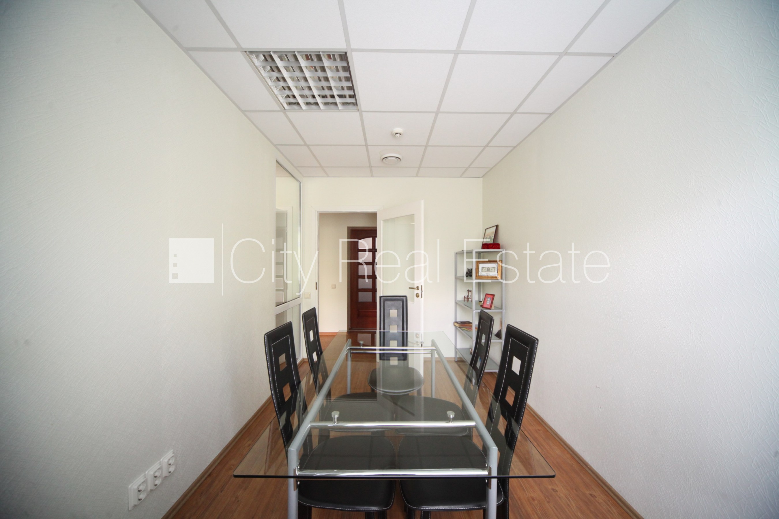 Объявление. Фасадный дом, реновированный дом, плата за обслуживание одного квадратного метра в  месяц 1,5 EUR, Цена: 618 EUR/мес. Foto #6