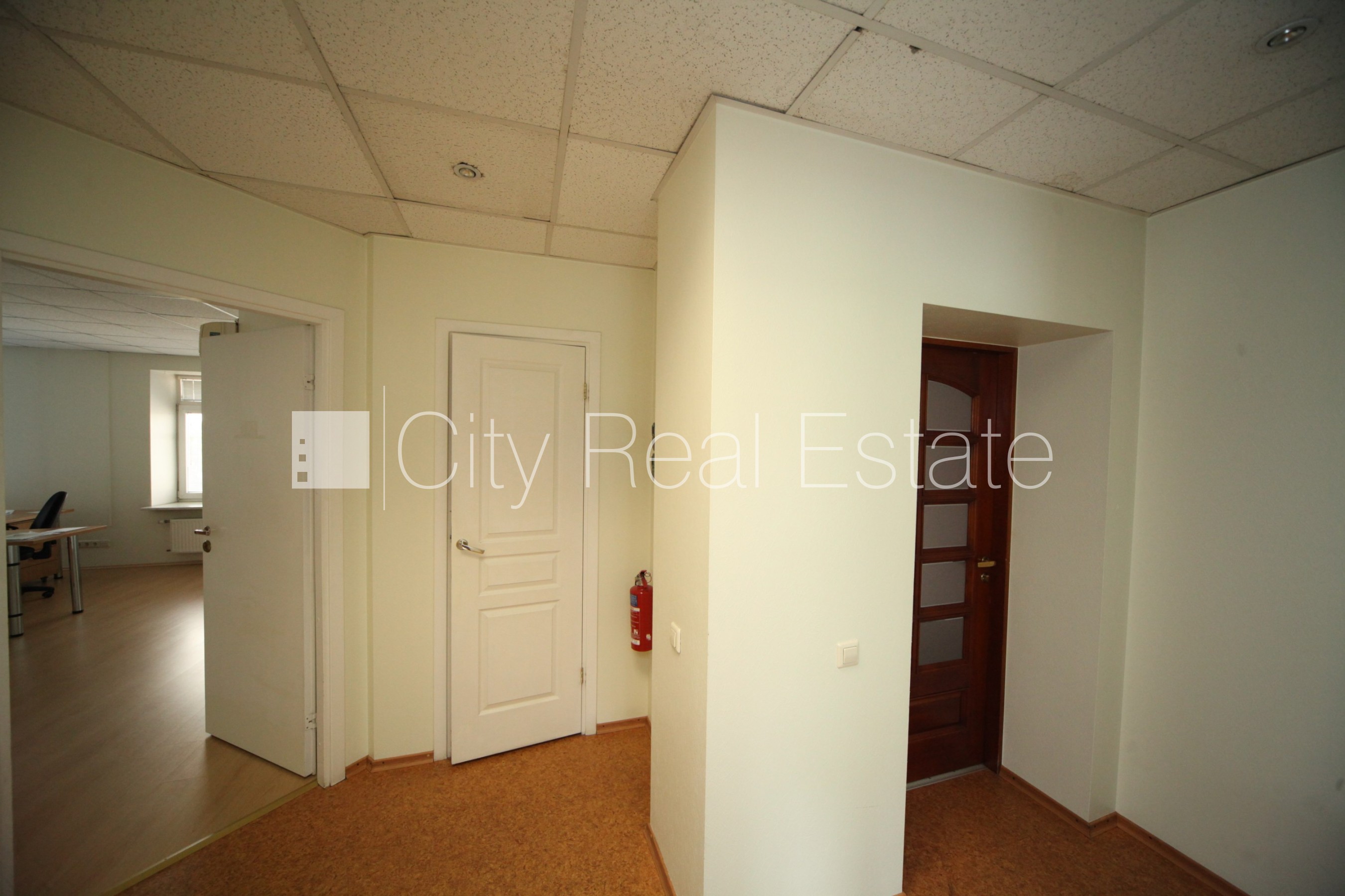 Объявление. Фасадный дом, реновированный дом, плата за обслуживание одного квадратного метра в  месяц 1,5 EUR, Цена: 618 EUR/мес. Foto #7