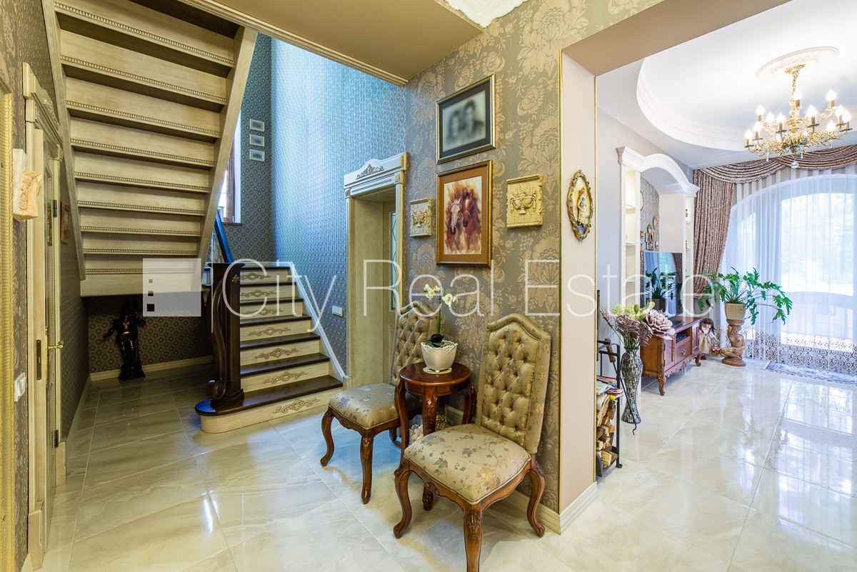 Sludinājumi. Jaunceltne, labiekārtota apzaļumota teritorija, bruģēts piebraucamais ceļš, automātiska zālāja Cena: 895000 EUR Foto #24