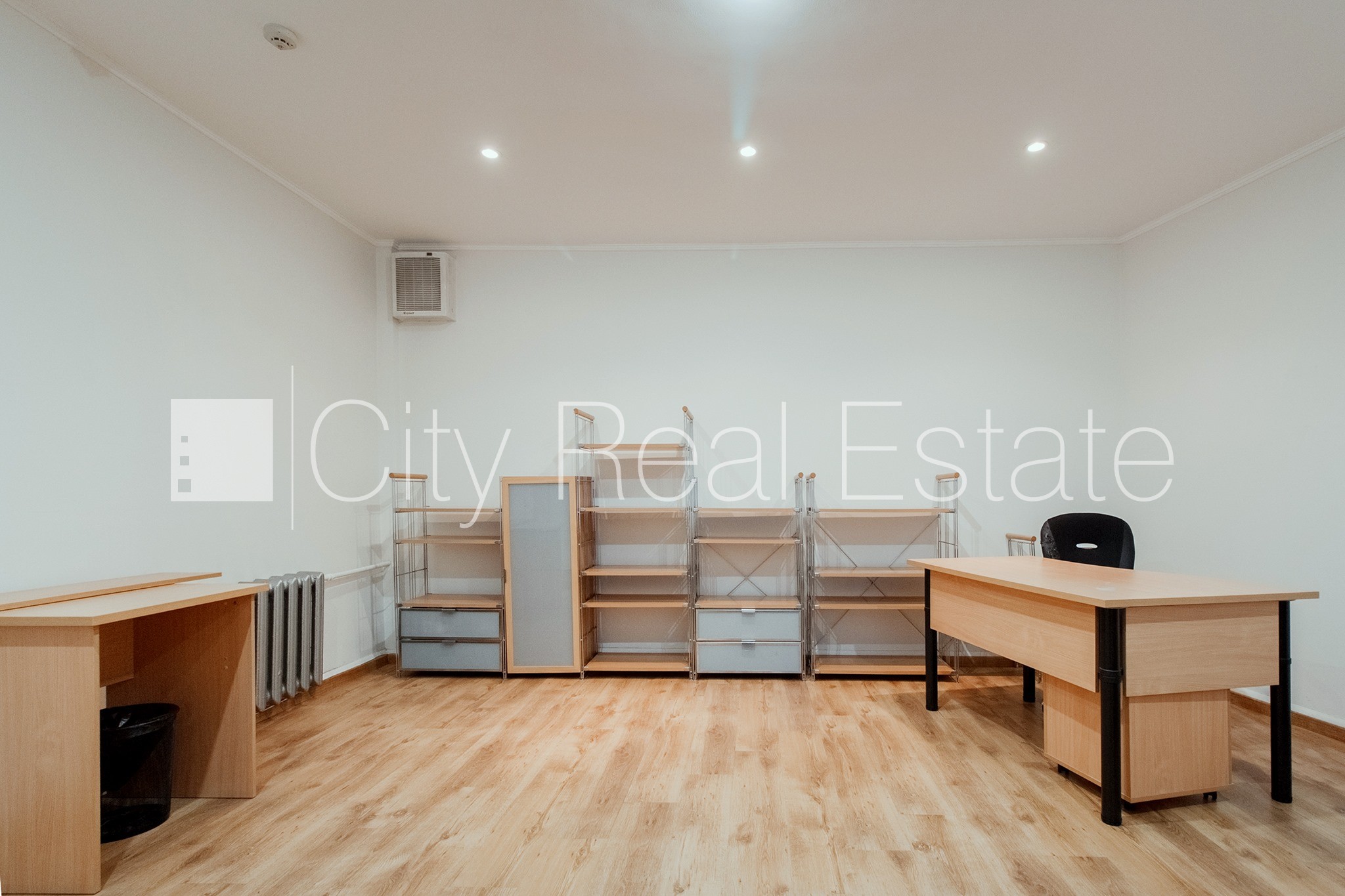 Sludinājumi. Fasādes māja, renovēta māja, ieeja no ielas, logi vērsti uz pagalma pusi, gaisa ventilācijas Cena: 135000 EUR Foto #6