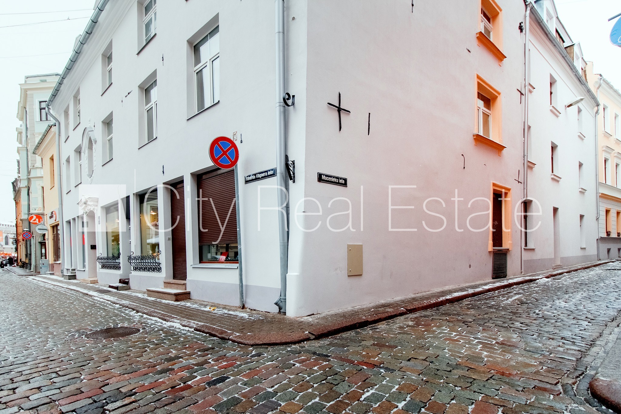 Sludinājumi. Fasādes māja, renovēta māja, ieeja no ielas, logi vērsti uz pagalma pusi, gaisa ventilācijas Cena: 135000 EUR Foto #19