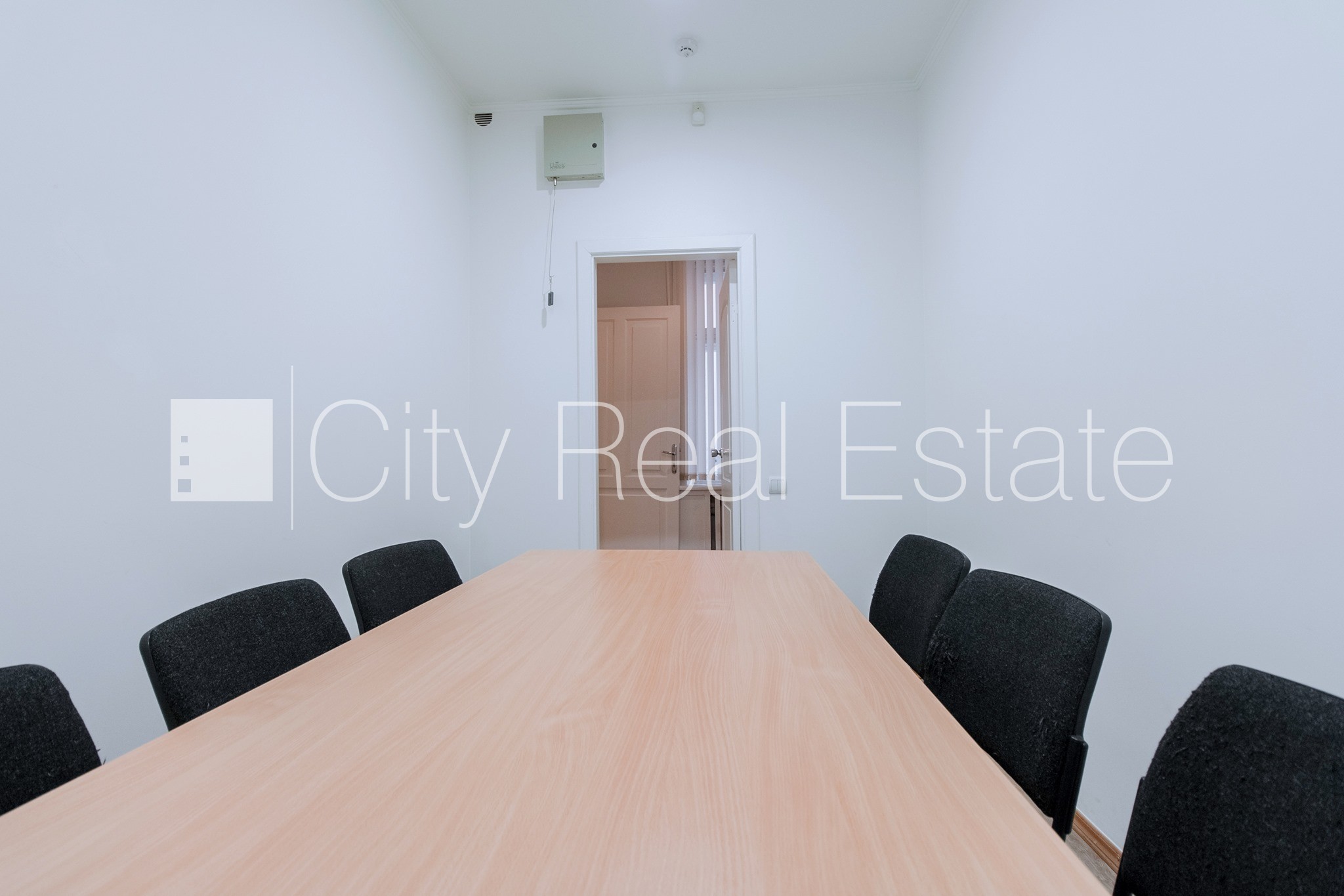 Sludinājumi. Fasādes māja, renovēta māja, ieeja no ielas, logi vērsti uz pagalma pusi, gaisa ventilācijas Cena: 135000 EUR Foto #10