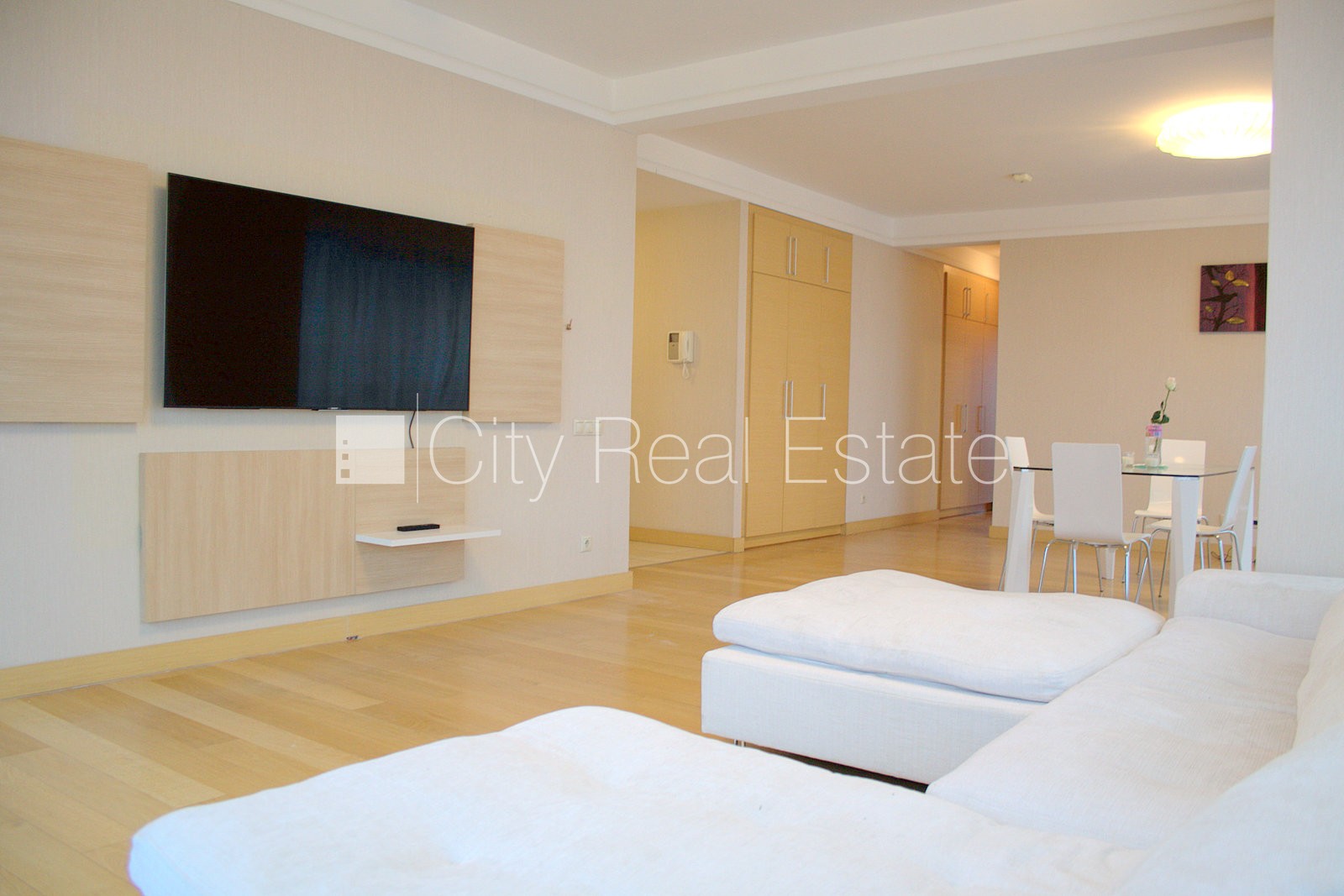 Объявление. Проект - Panorama Plaza (Панорама Плаза), новостройка, плата за обслуживание террасы не взимается, Цена: 1500 EUR/мес. Foto #5