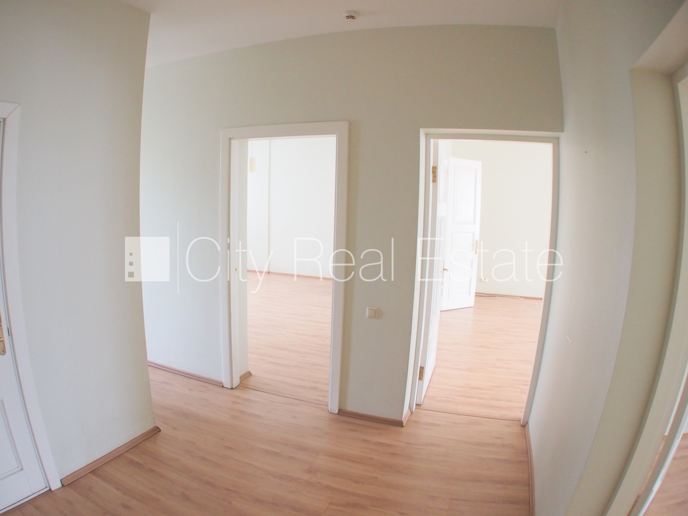 Sludinājumi. Projekts - Skolas 9, fasādes māja, viena kvadrātmetra apsaimniekošanas maksa mēnesī  1,5 EUR, ieeja Cena: 742 EUR/mēn Foto #14