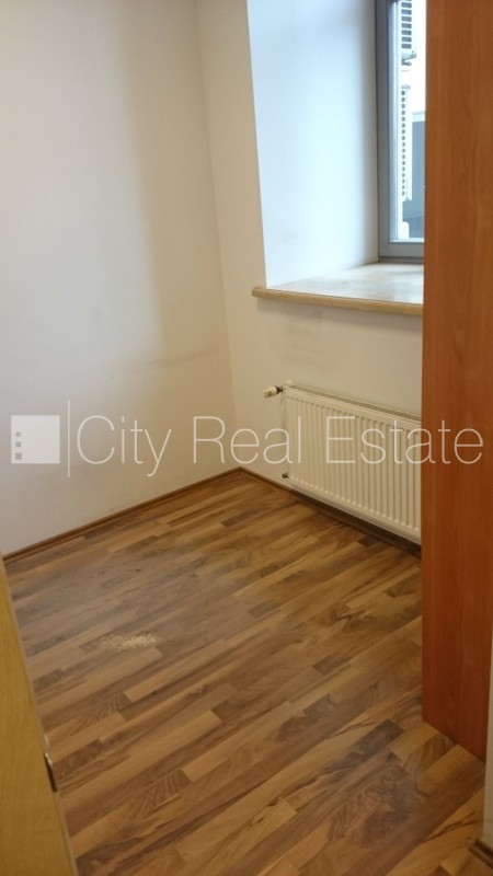 Sludinājumi. Fasādes māja, renovēta māja, viena kvadrātmetra apsaimniekošanas maksa mēnesī  1.95 EUR, slēgts Cena: 452 EUR/mēn Foto #3