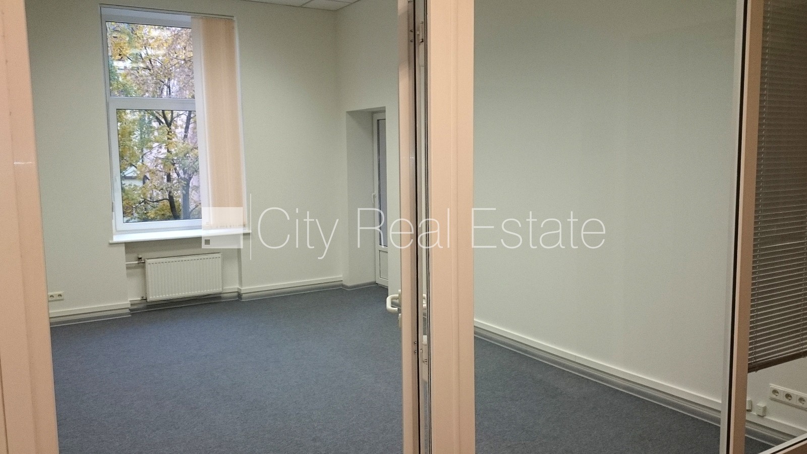 Sludinājumi. Fasādes māja, renovēta māja, viena kvadrātmetra apsaimniekošanas maksa mēnesī  1.5 EUR, ir lifts, Cena: 371 EUR/mēn Foto #3