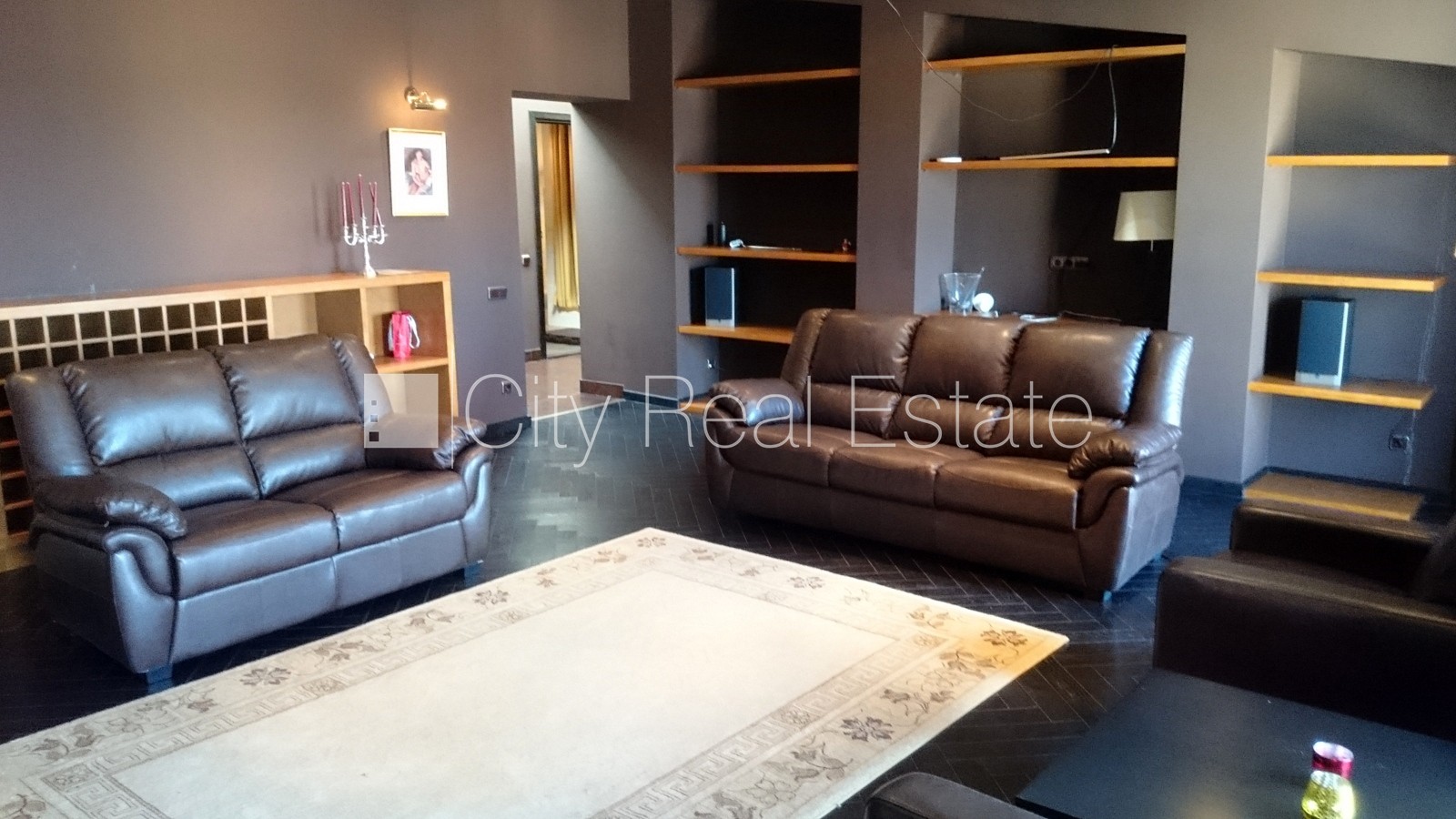 Sludinājumi. Mansards, ir lifts, franču balkons, logi vērsti uz pagalma pusi, viena istaba izolēta, viesistaba, Cena: 195000 EUR Foto #1