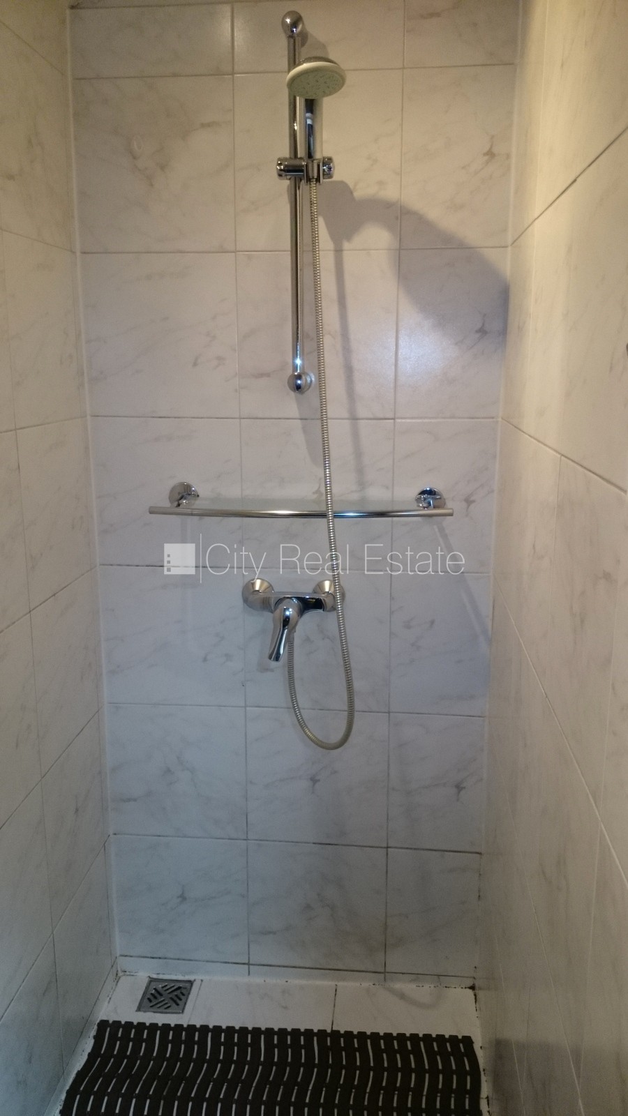 Sludinājumi. Mansards, ir lifts, franču balkons, logi vērsti uz pagalma pusi, viena istaba izolēta, viesistaba, Cena: 195000 EUR Foto #13