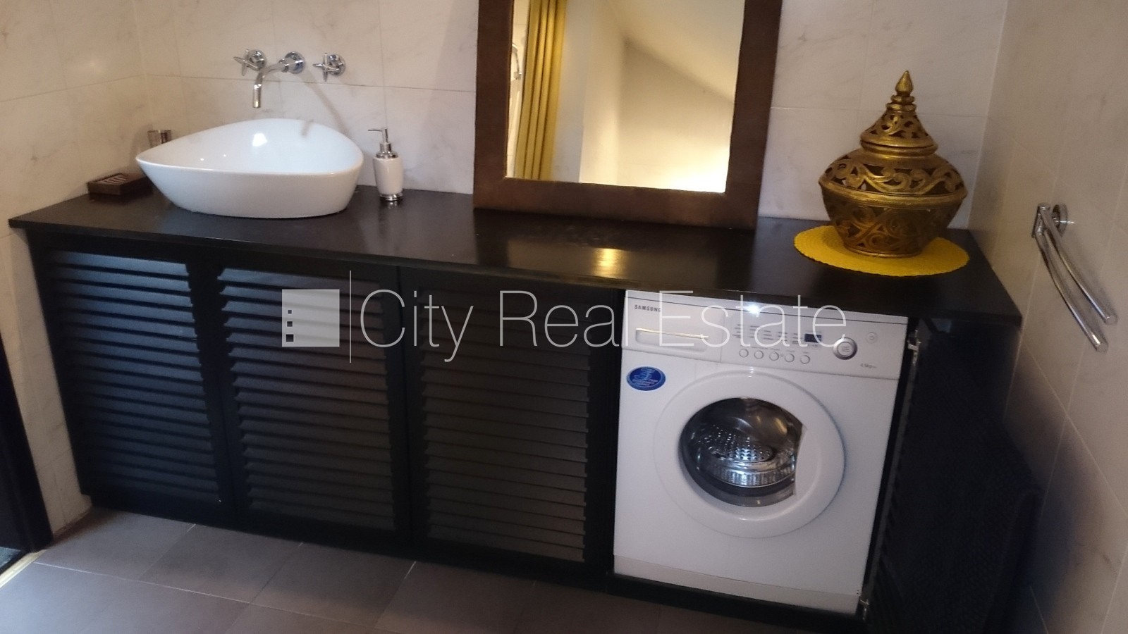 Sludinājumi. Mansards, ir lifts, franču balkons, logi vērsti uz pagalma pusi, viena istaba izolēta, viesistaba, Cena: 195000 EUR Foto #12