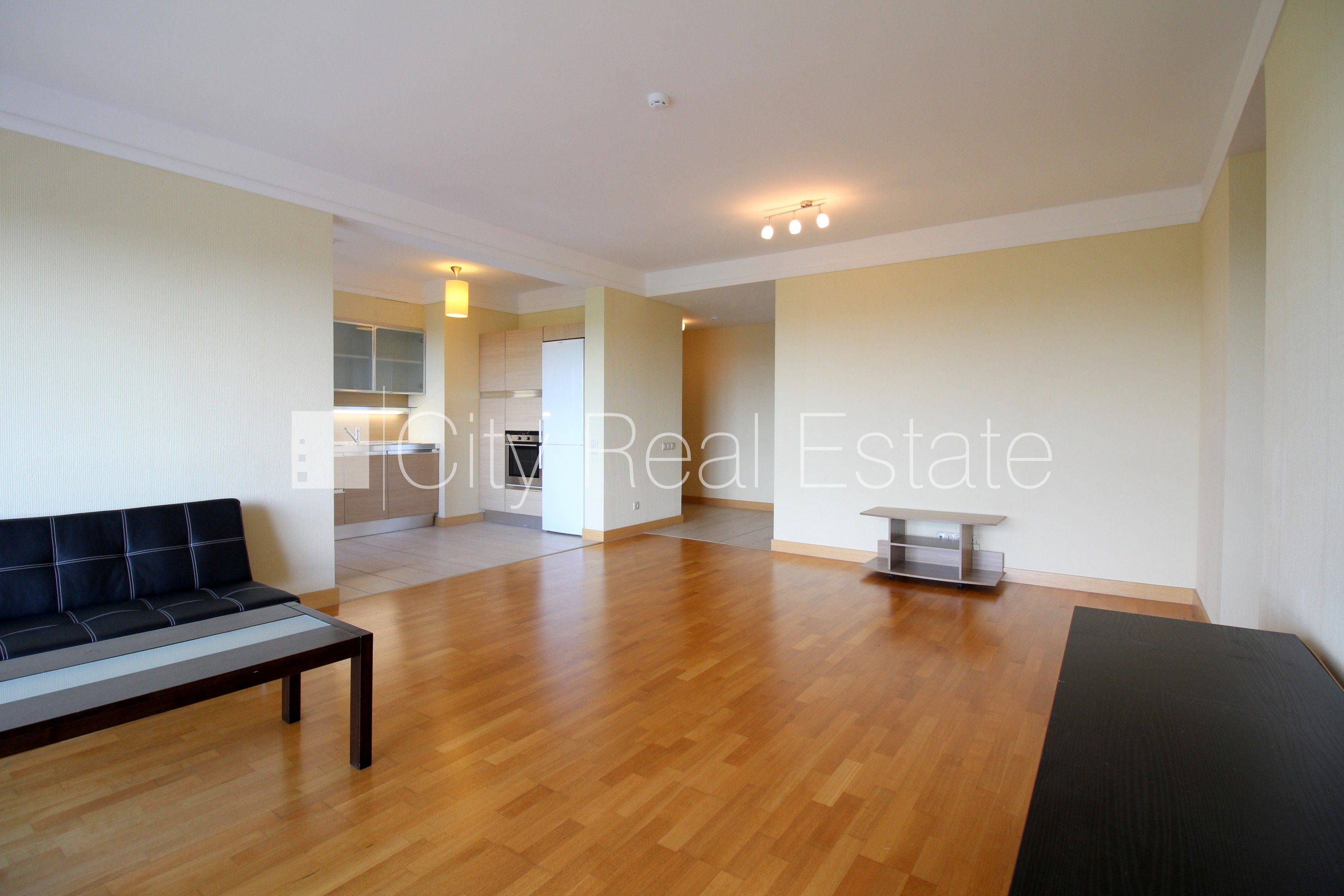 Sludinājumi. Projekts - Panorama Plaza, jaunceltne, slēgta teritorija, iespēja nomāt pazemes autostāvvietu, Cena: 900 EUR/mēn Foto #3