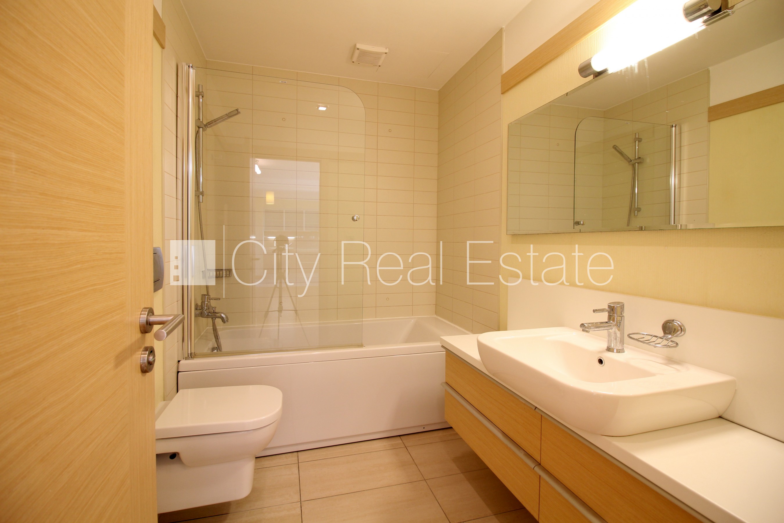 Sludinājumi. Projekts - Panorama Plaza, jaunceltne, slēgta teritorija, iespēja nomāt pazemes autostāvvietu, Cena: 900 EUR/mēn Foto #8