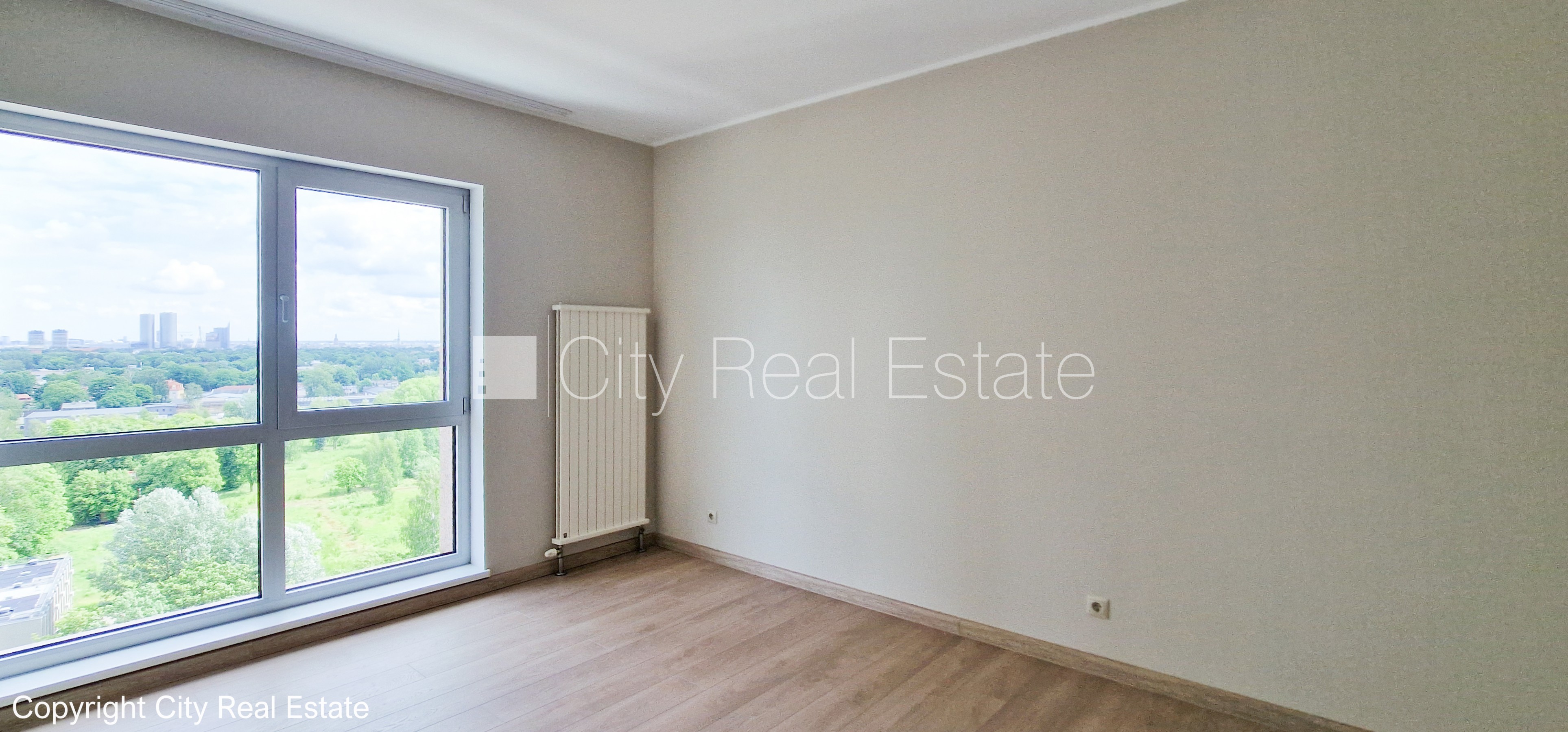 Sludinājumi. Projekts - Panorama Plaza, jaunceltne, labiekārtota apzaļumota teritorija, iespēja nomāt pazemes Cena: 850 EUR/mēn Foto #8