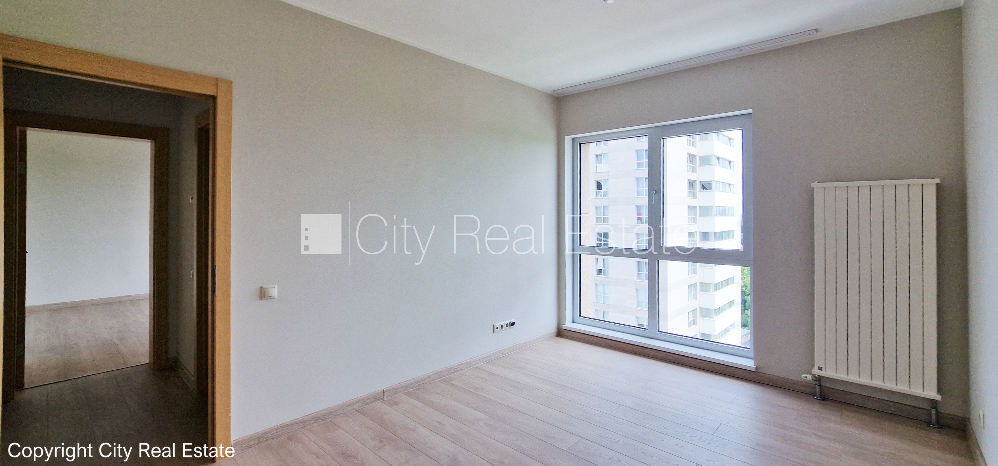 Sludinājumi. Projekts - Panorama Plaza, jaunceltne, labiekārtota apzaļumota teritorija, iespēja nomāt pazemes Cena: 850 EUR/mēn Foto #7