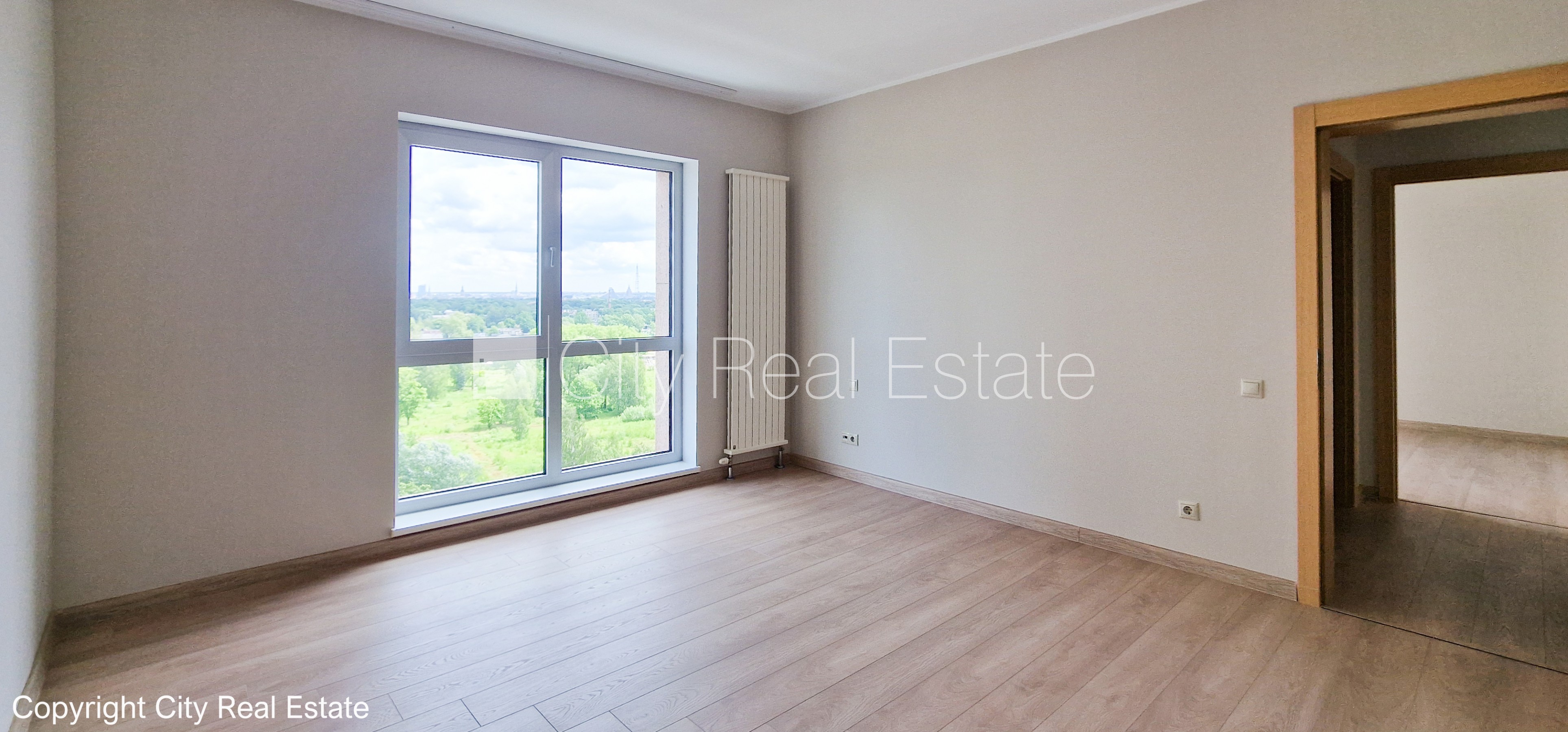 Sludinājumi. Projekts - Panorama Plaza, jaunceltne, labiekārtota apzaļumota teritorija, iespēja nomāt pazemes Cena: 850 EUR/mēn Foto #9