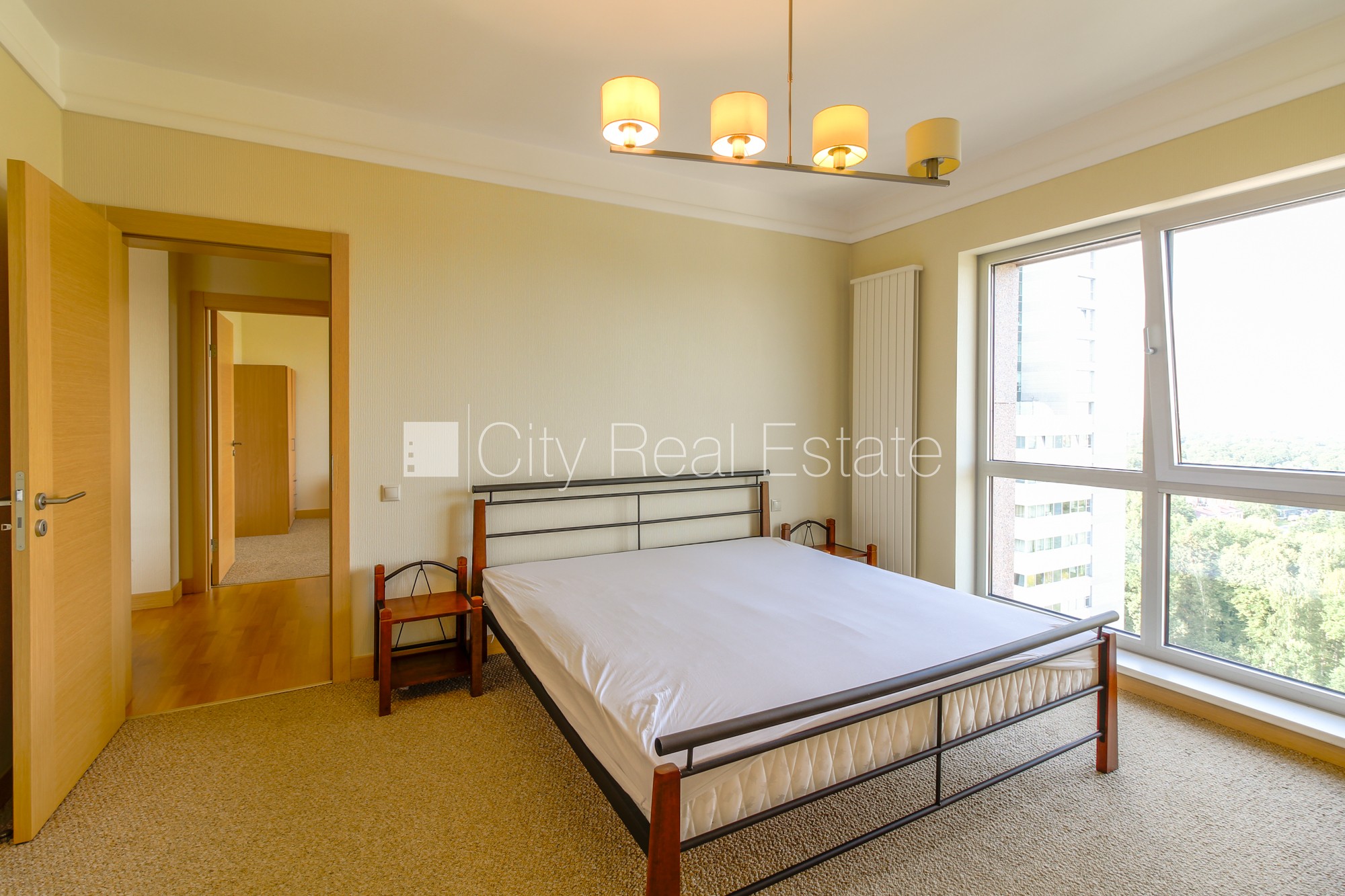 Sludinājumi. Projekts - Panorama Plaza, jaunceltne, vieta automašīnai, iespēja nomāt autostāvvietu, pazemes Cena: 850 EUR/mēn Foto #6