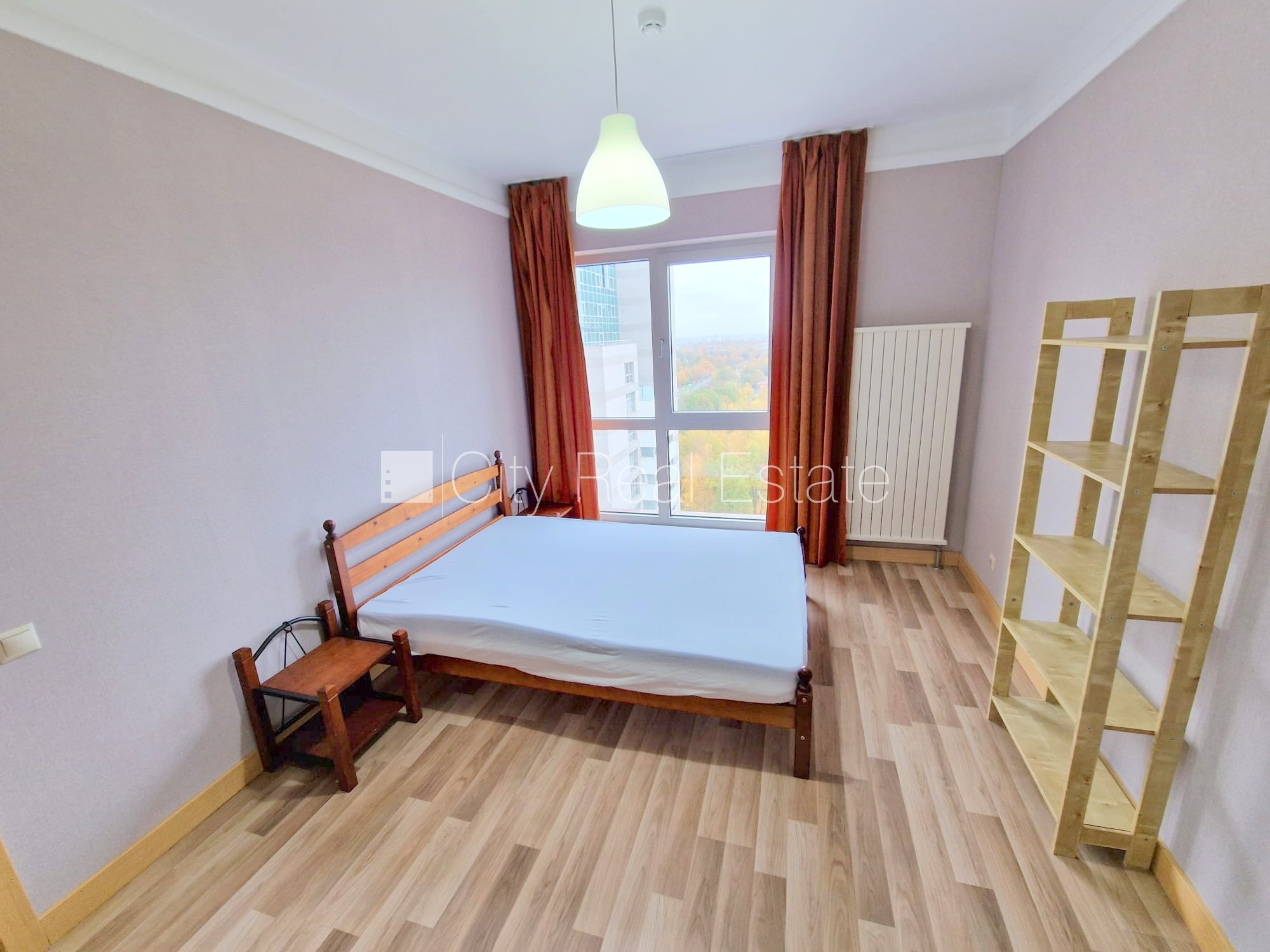 Sludinājumi. Projekts - Panorama Plaza, jaunceltne, pagalma ēka, labiekārtota apzaļumota teritorija, slēgts Cena: 900 EUR/mēn Foto #19