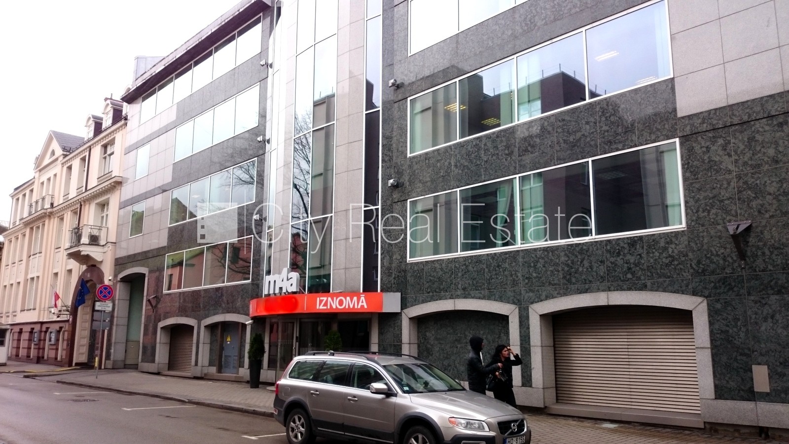 Sludinājumi. Jaunceltne, fasādes māja, viena kvadrātmetra apsaimniekošanas maksa mēnesī  3,3 EUR, garāžas vārti Cena: 2894 EUR/mēn Foto #16