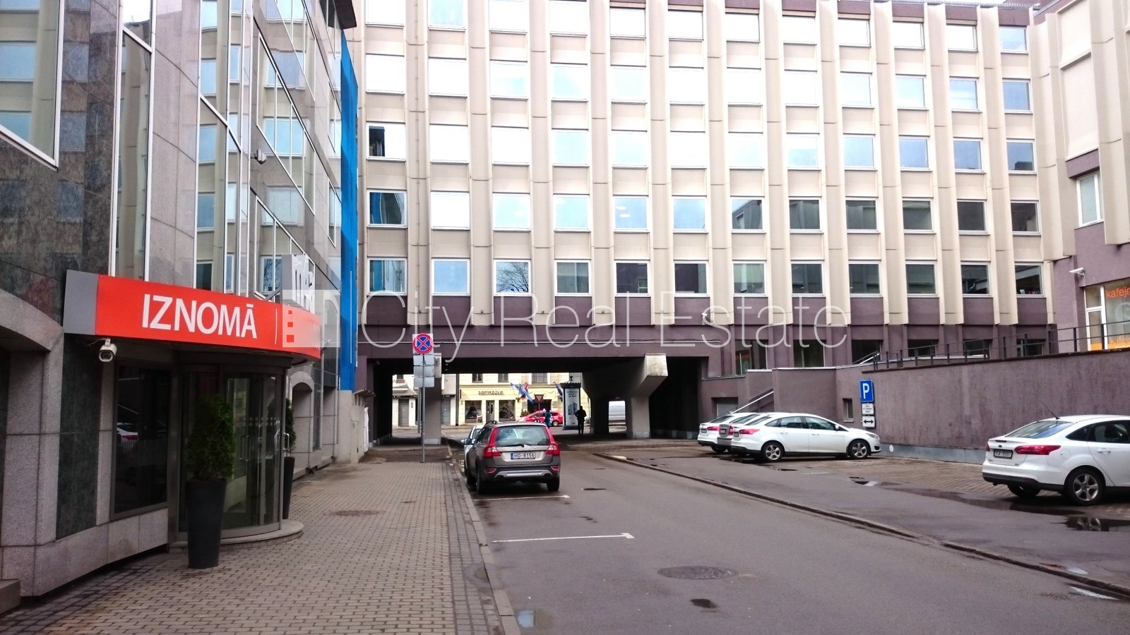 Sludinājumi. Jaunceltne, fasādes māja, viena kvadrātmetra apsaimniekošanas maksa mēnesī  3,3 EUR, garāžas vārti Cena: 2894 EUR/mēn Foto #18