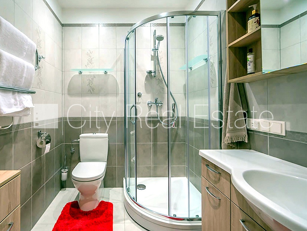 Sludinājumi. Zeme īpašumā, jaunceltne, pagalma māja, labiekārtota apzaļumota teritorija, iežogota teritorija, Cena: 445000 EUR Foto #8