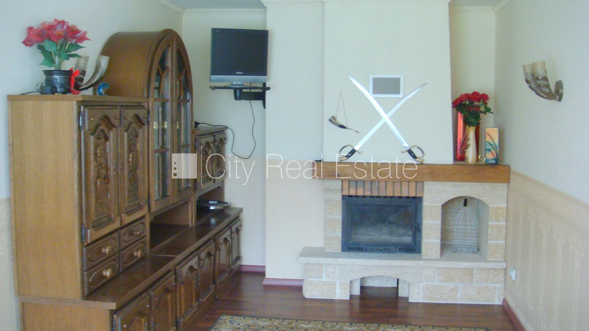 Sludinājumi. Šo dzīvokli izīrē pa diennaktīm (īstermiņa īre), īres cena sludinājumā norādīta par vienu diennakts Cena: 70 EUR/mēn Foto #3