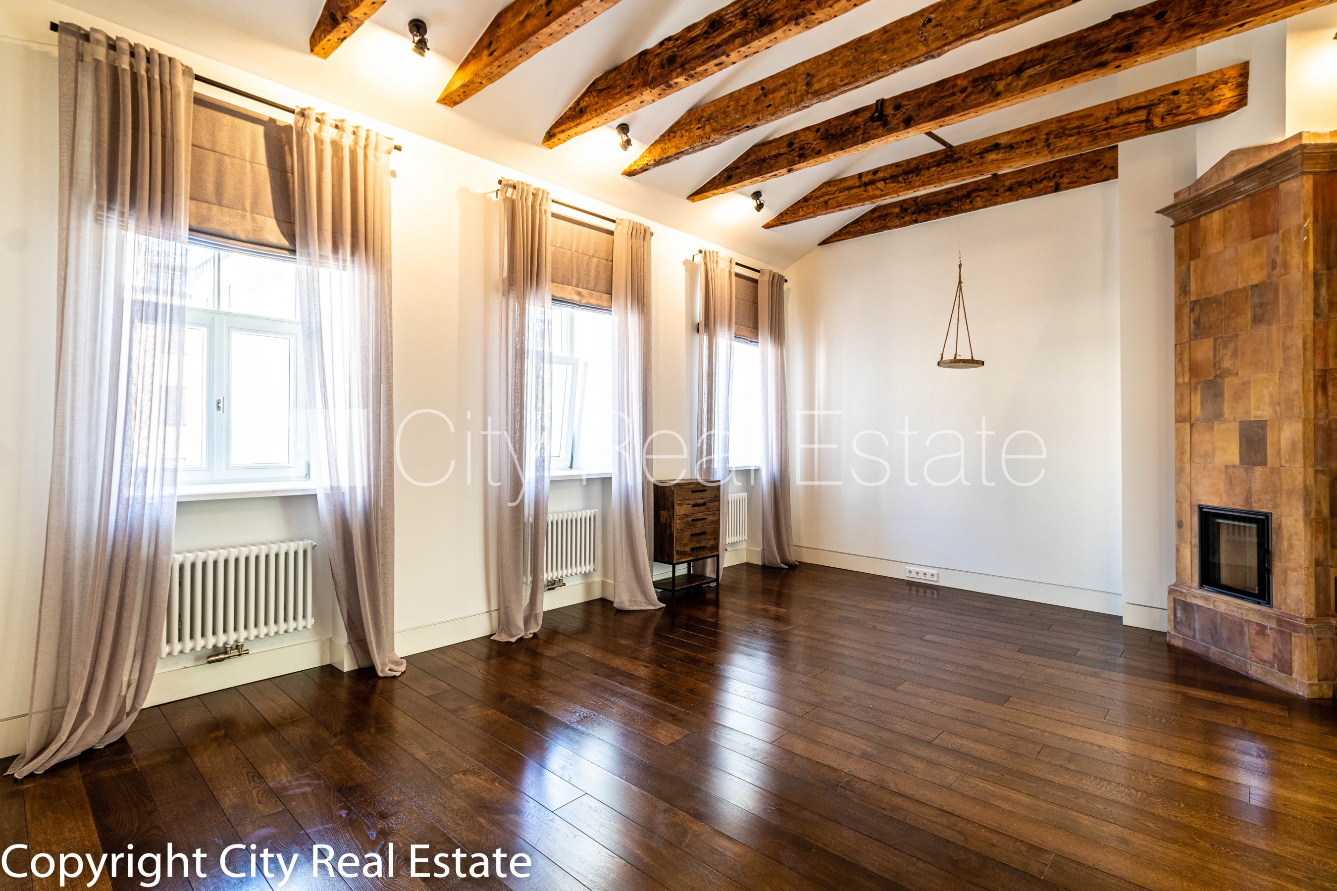 Sludinājumi. Projekts - J5, renovēta māja, vieta automašīnai, pazemes autostāvvieta, apsargāta teritorija, ir Cena: 590000 EUR Foto #13